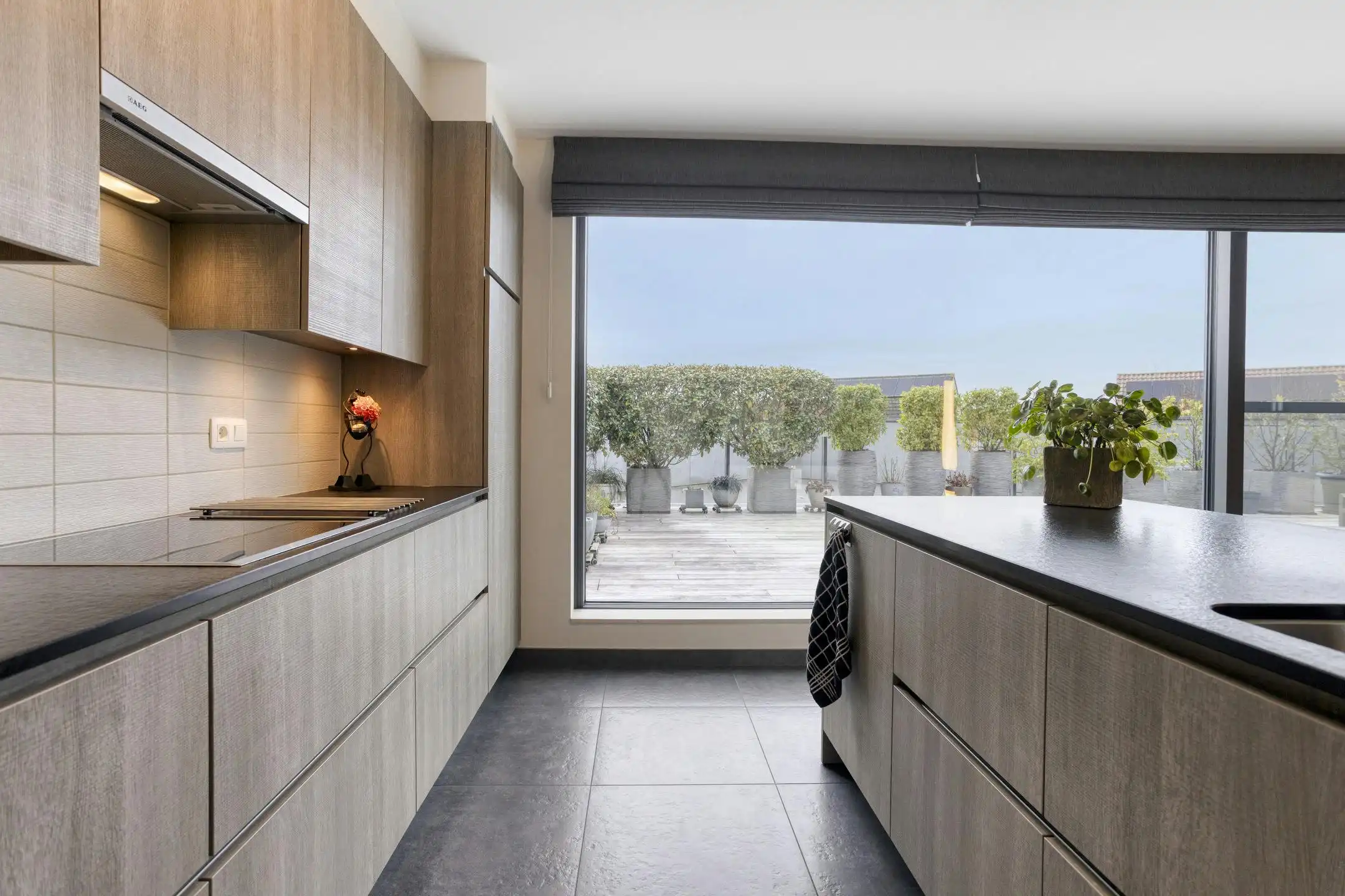 Appartement met 3 slaapkamers, garage en autostaanplaats te koop in Waarschoot foto 10