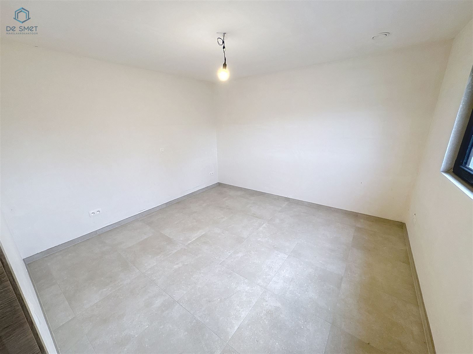 Rustig gelegen, energiezuinige nieuwbouwwoning met 4 slaapkamers en tuin foto 18