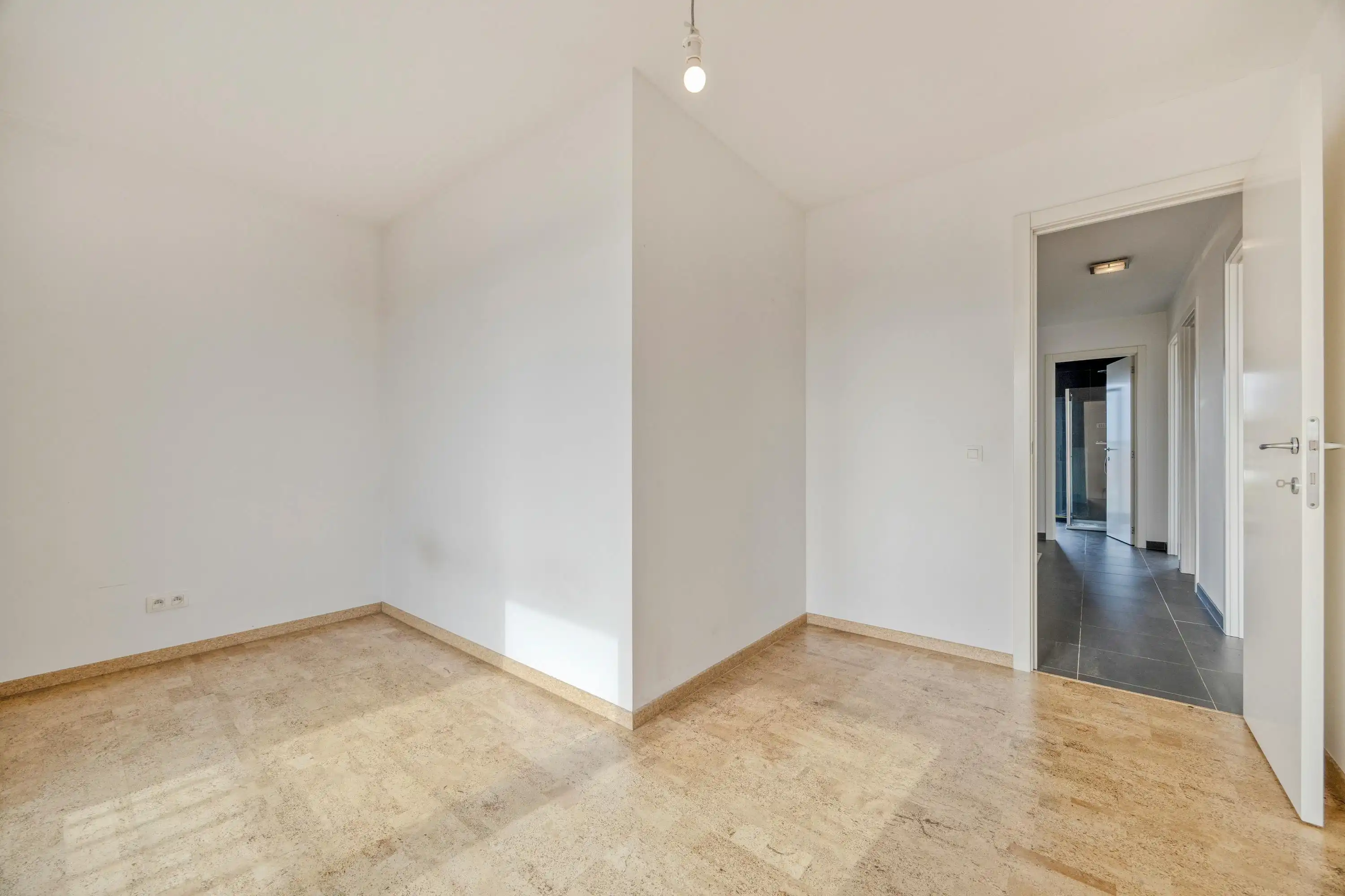 Ruim duplex appartement in Res Ijsfabriek te Strombeek-Bever foto 9