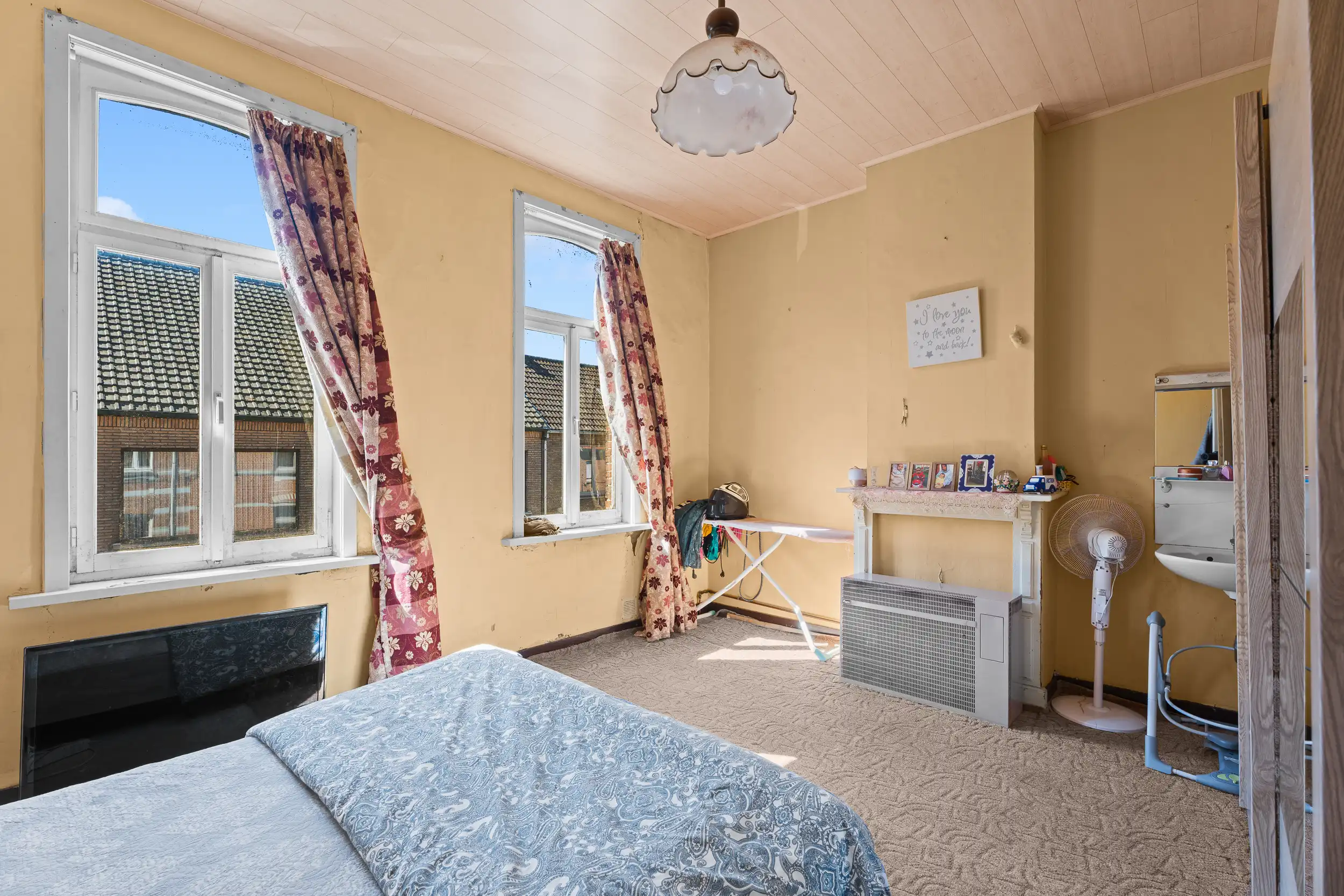 Betaalbare 4 slpk woning met potentieel Sint-Kruis foto 6