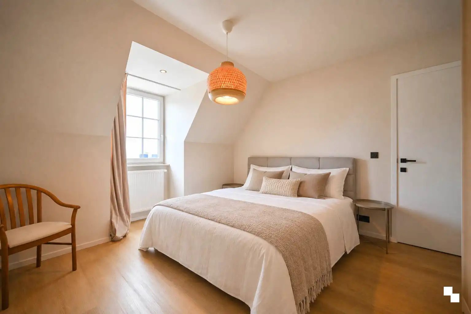Gemeubelde high-end woning in rustige buurt in Waregem foto 27