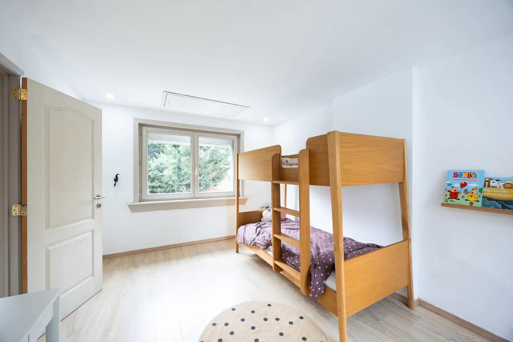 Ruime woning met praktijkruimte op toplocatie foto 13