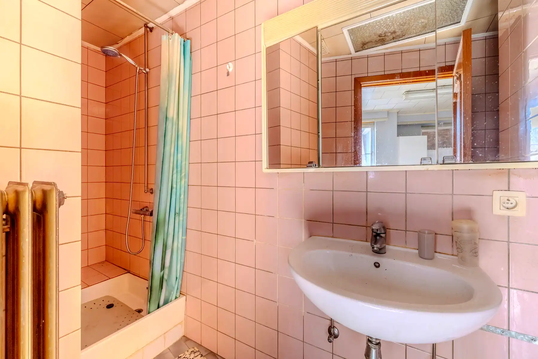 Te renoveren woning met 4 slaapkamers in Lier foto 20