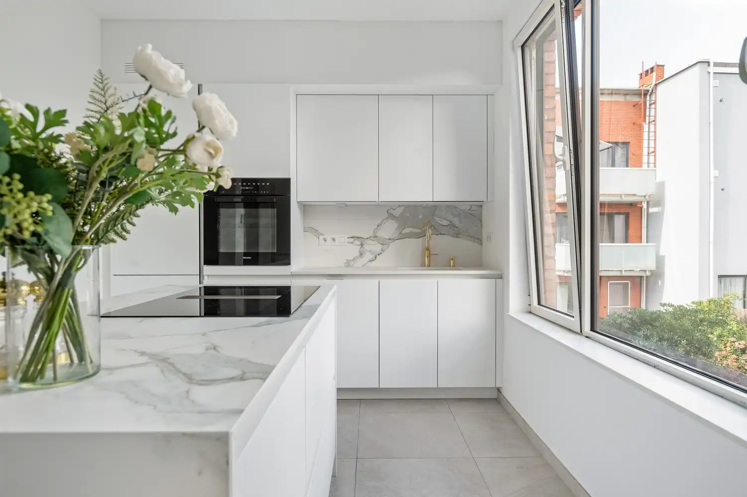 Gerenoveerde bel-étage met 4 slaapkamers en tuin in Borgerhout. foto 7