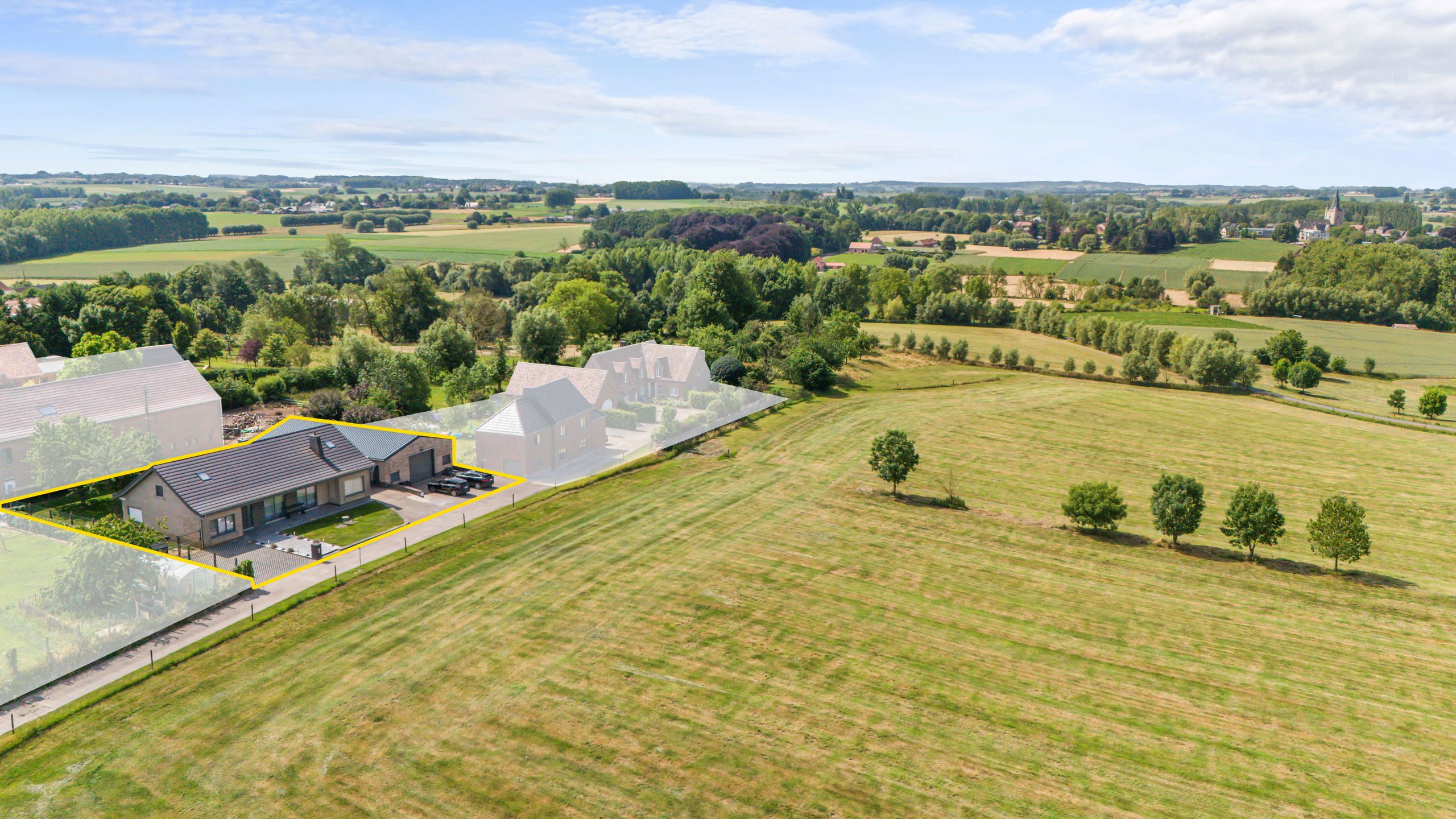 Rme woning 5 slpk met loods en prachtig zicht over Herne foto {{pictureIndex}}