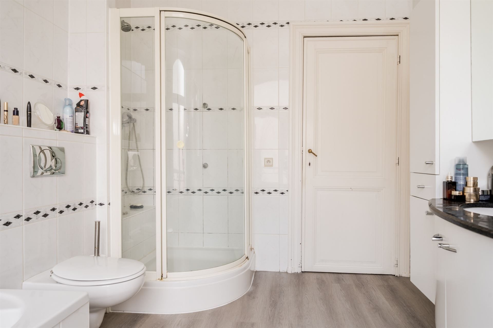PRACHTIG HERENHUIS OP EEN TOPLOCATIE IN DE EU WIJK foto 31