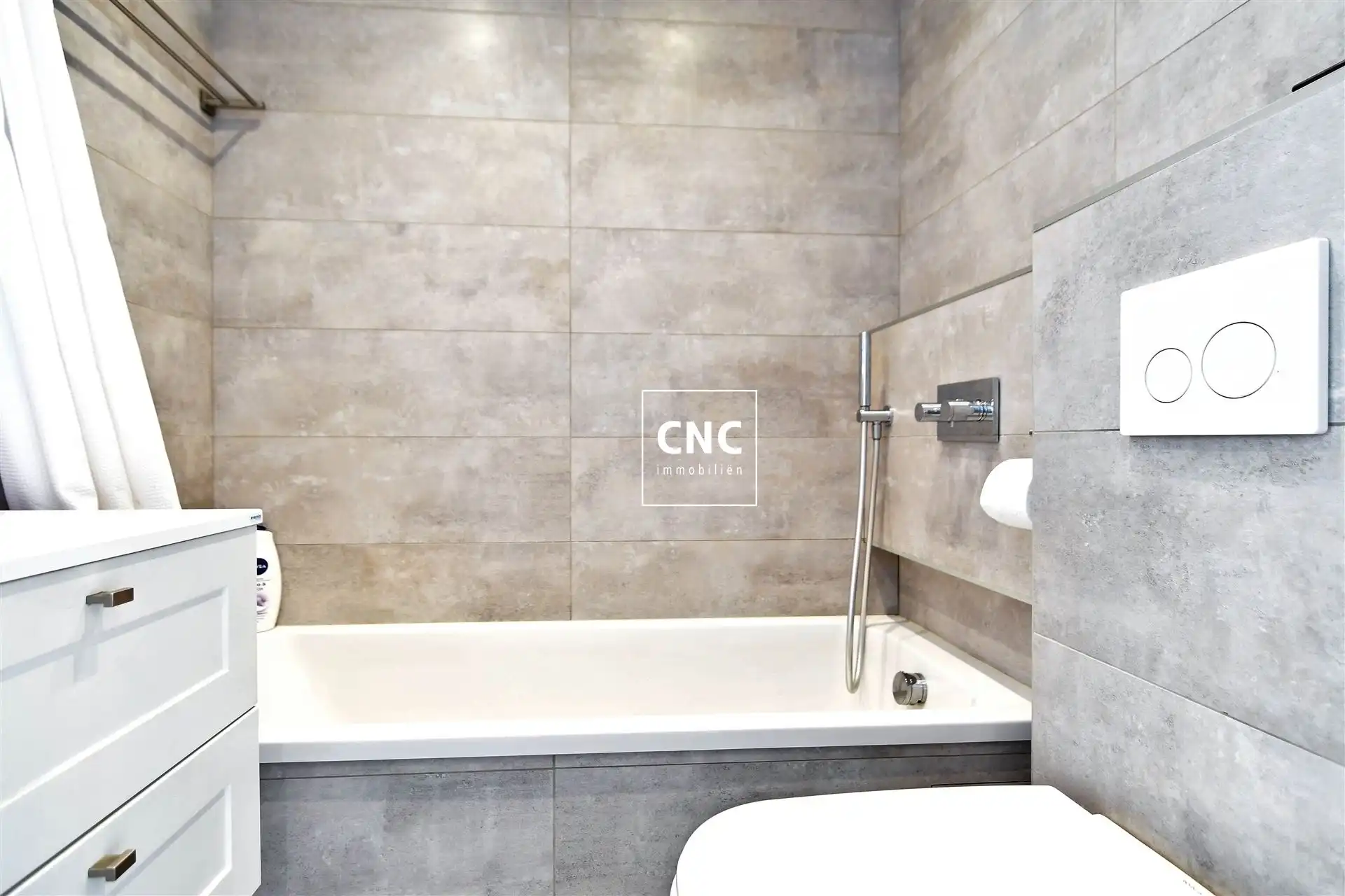 Studio met panoramisch zeezicht en zonneterras in Duinbergen foto 8