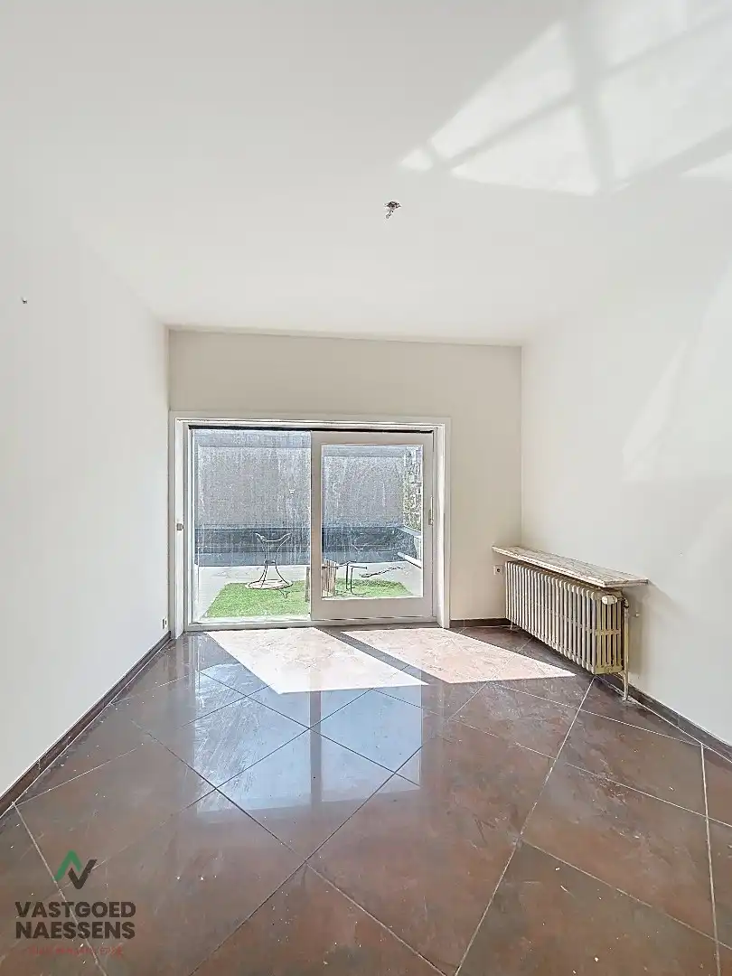 INVESTERINGSPAND/WONING - 5 SLPK - RUIME GARAGE - LOODS EN TERRAS foto 10