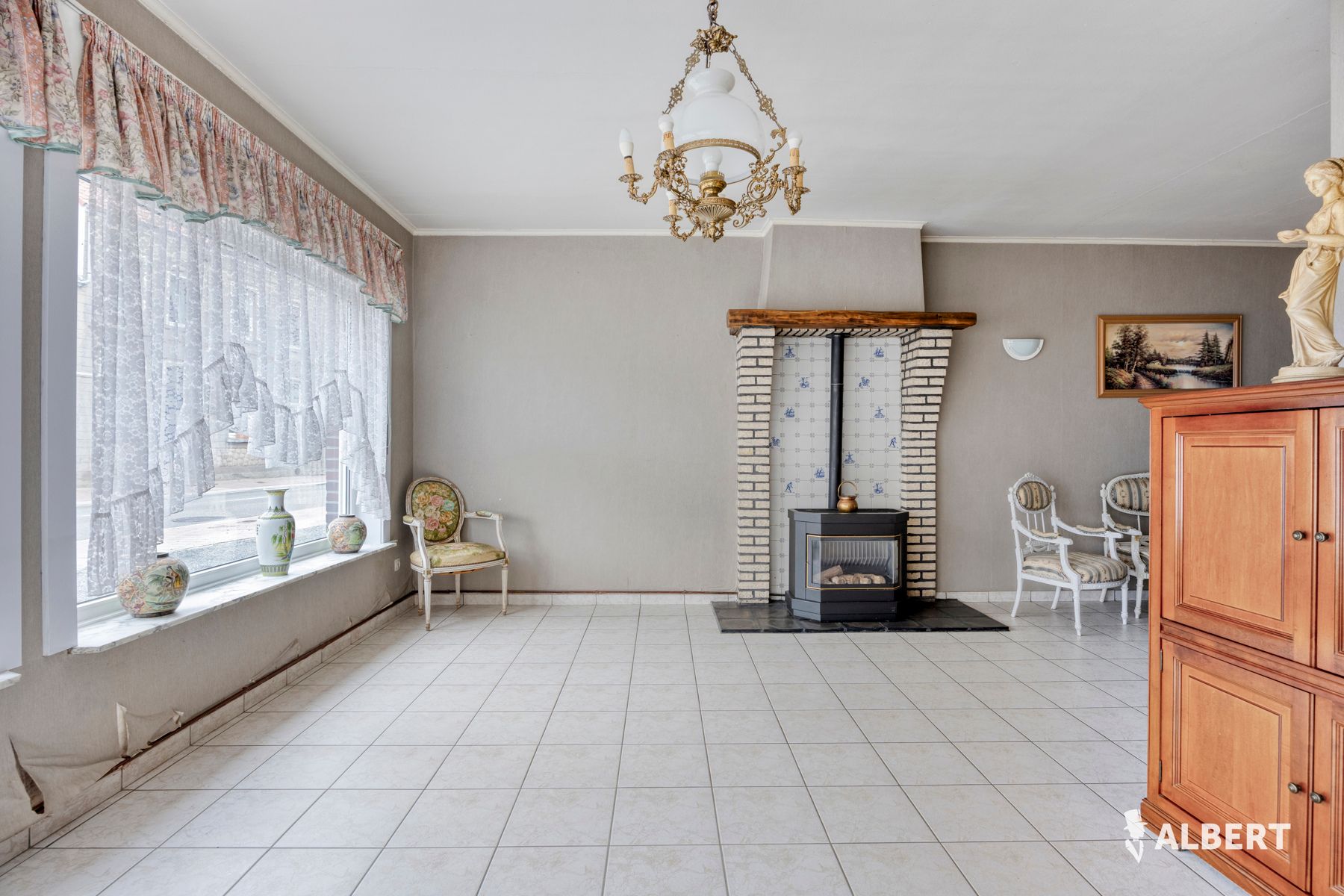 Charmante op te frissen woning met weidezicht foto 5