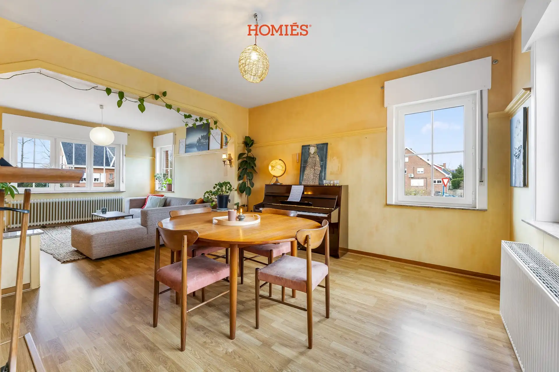 Te renoveren woning met potentieel in Sint-Joris-Weert foto 11