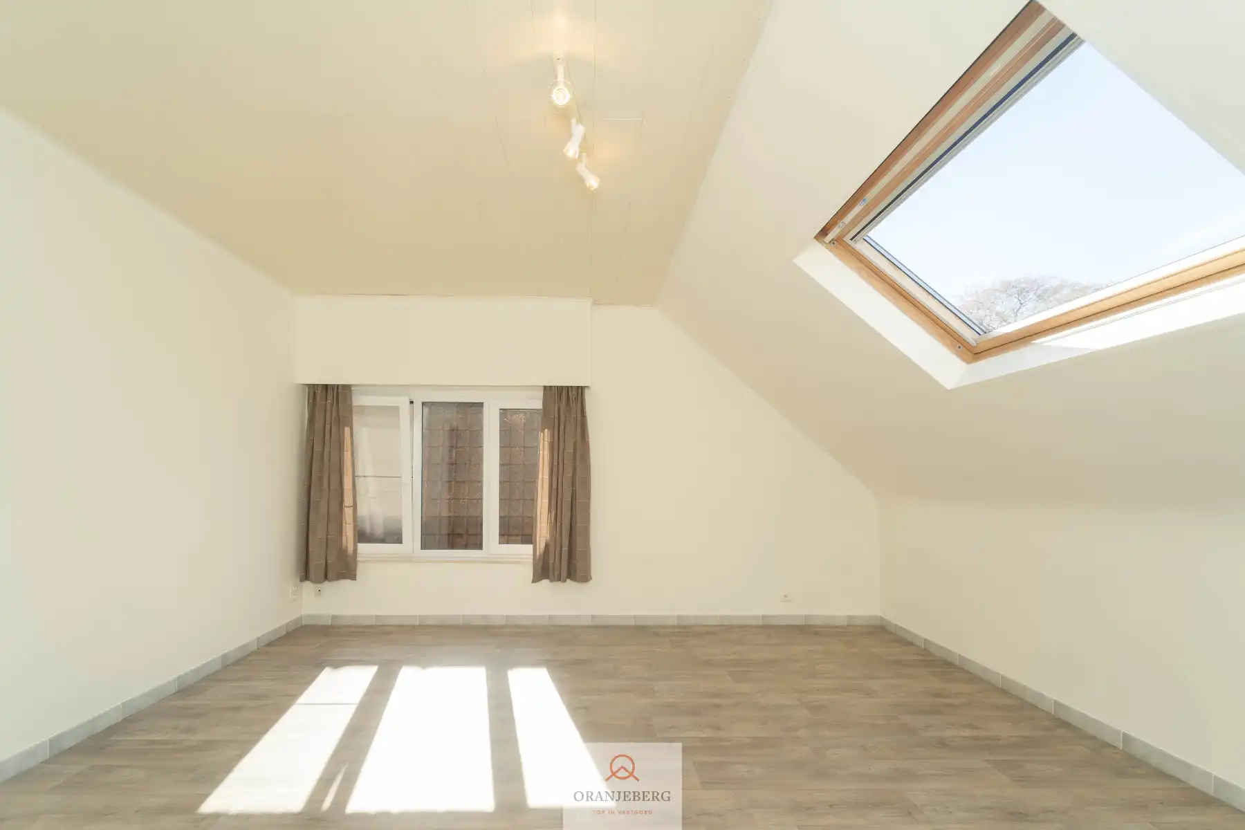 Schitterend gelegen woning met tuin in Mariakerke! foto 16