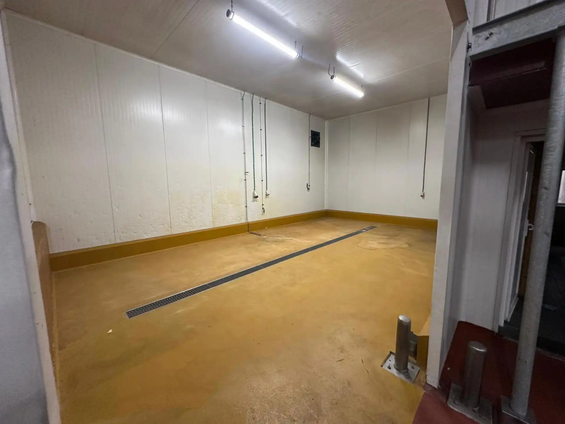 Bedrijfsvastgoed te huur foto 4