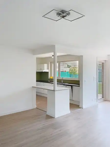 GERENOVEERDE WONING TE HUUR foto 4