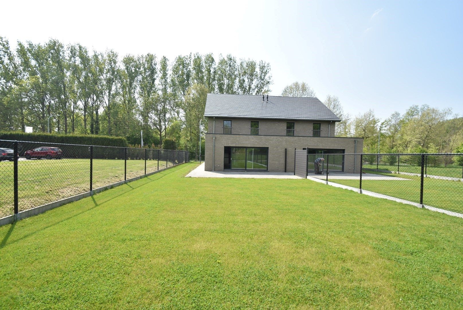 Zeer degelijk gebouwde ruime nieuwbouwwoning met inpandige garage en tuin op 4a81ca,  foto 28