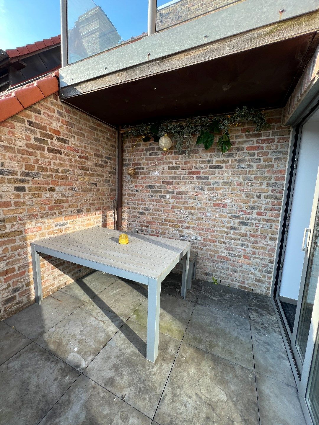 RUSTIG GELEGEN APPARTEMENT (228M²) IN HET CENTRUM VAN IEPER MET TERRAS foto 9