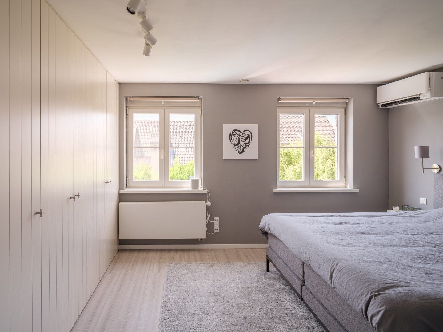 Exclusief wonen in rust en comfort – instapklare villa met zwembad in doodlopende straat foto 29