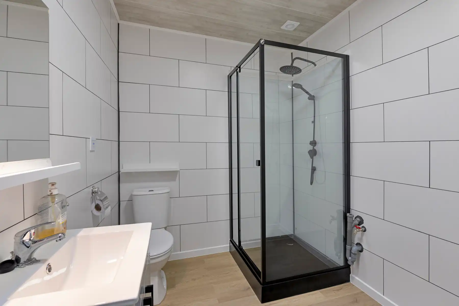 Recent gerenoveerde rijwoning met 2 slaapkamers - WETTEREN foto 9