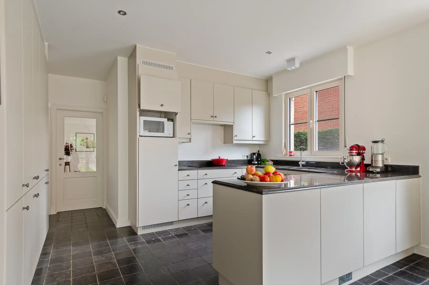Uitstekend gelegen en energiezuinige woning foto 10
