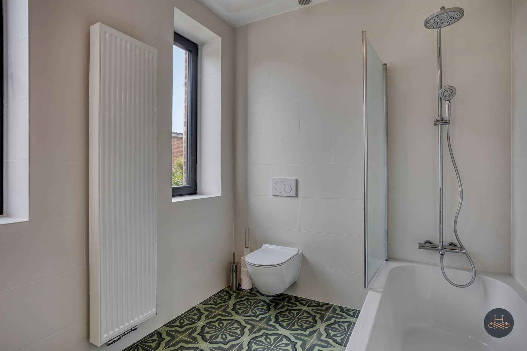 Pas gerenoveerde woning op een aangename locatie foto 19