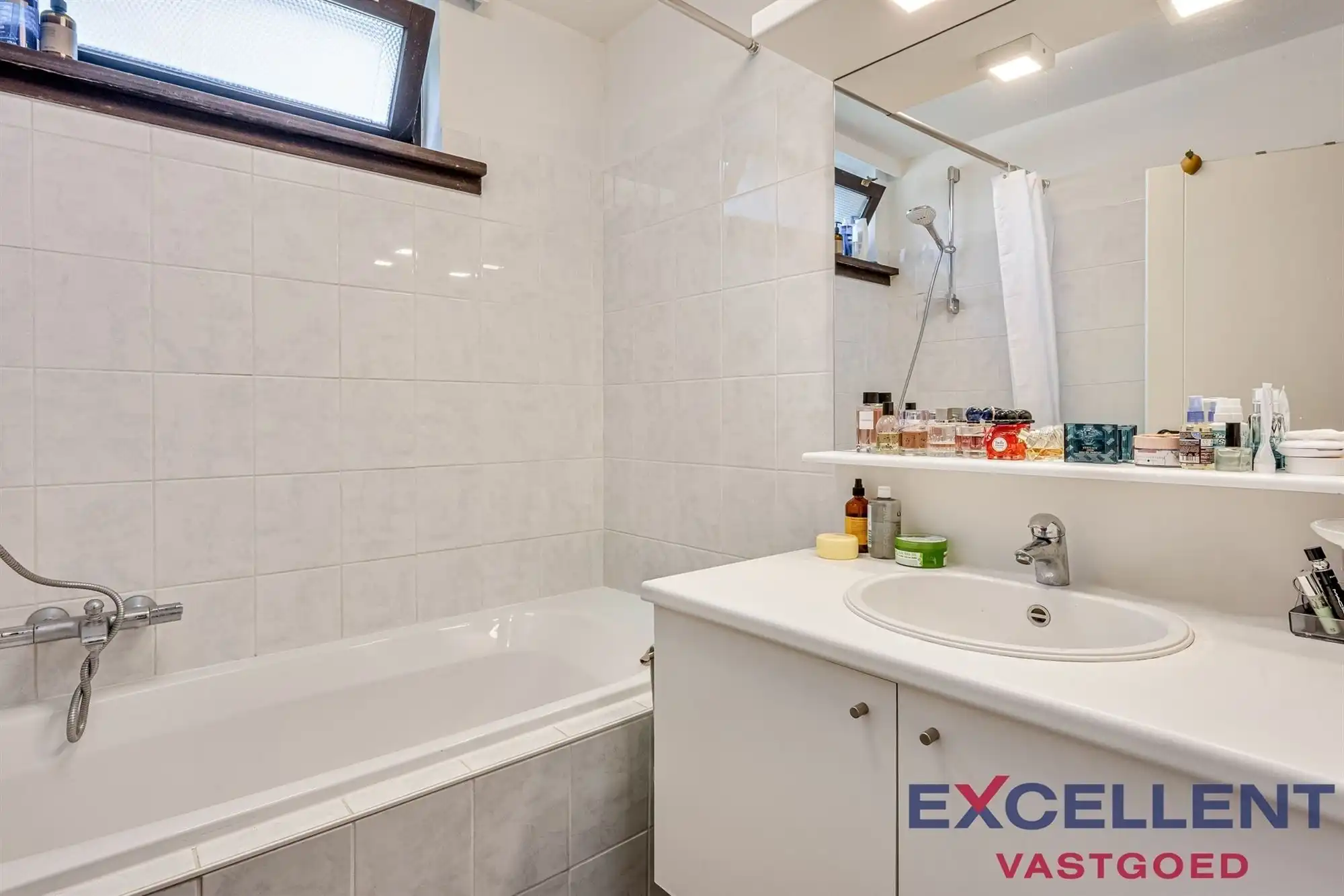 Ruime woning op rustige ligging nabij centrum Deinze foto 9