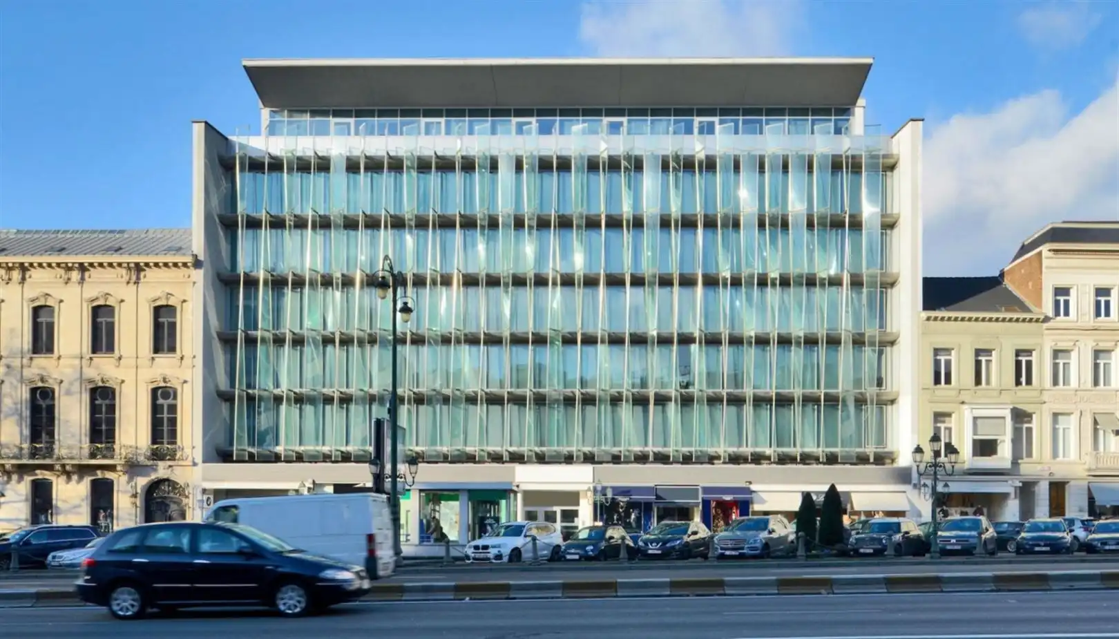 WATERLOO 16: vanaf+/- 300m² foto {{pictureIndex}}