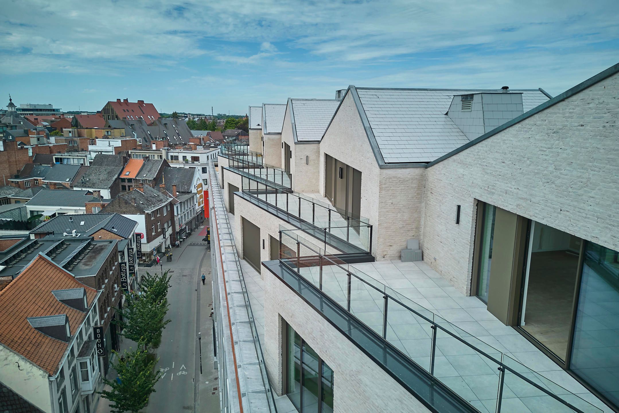 LUXE SKYHOUSE MET 3 SLAAPKAMERS foto 8