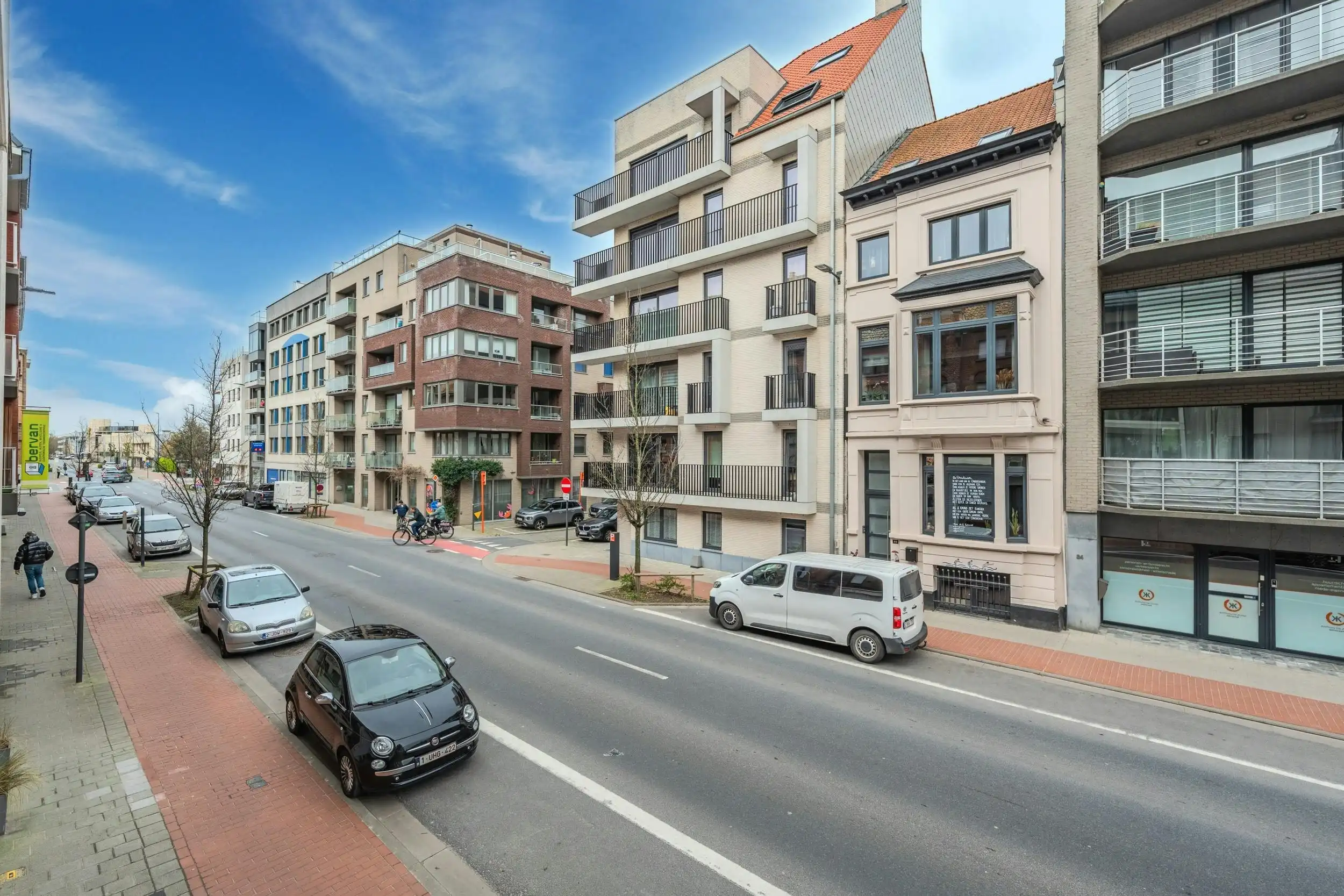 Recent 2-slaapkamerappartement met terras te Oostende  foto 6