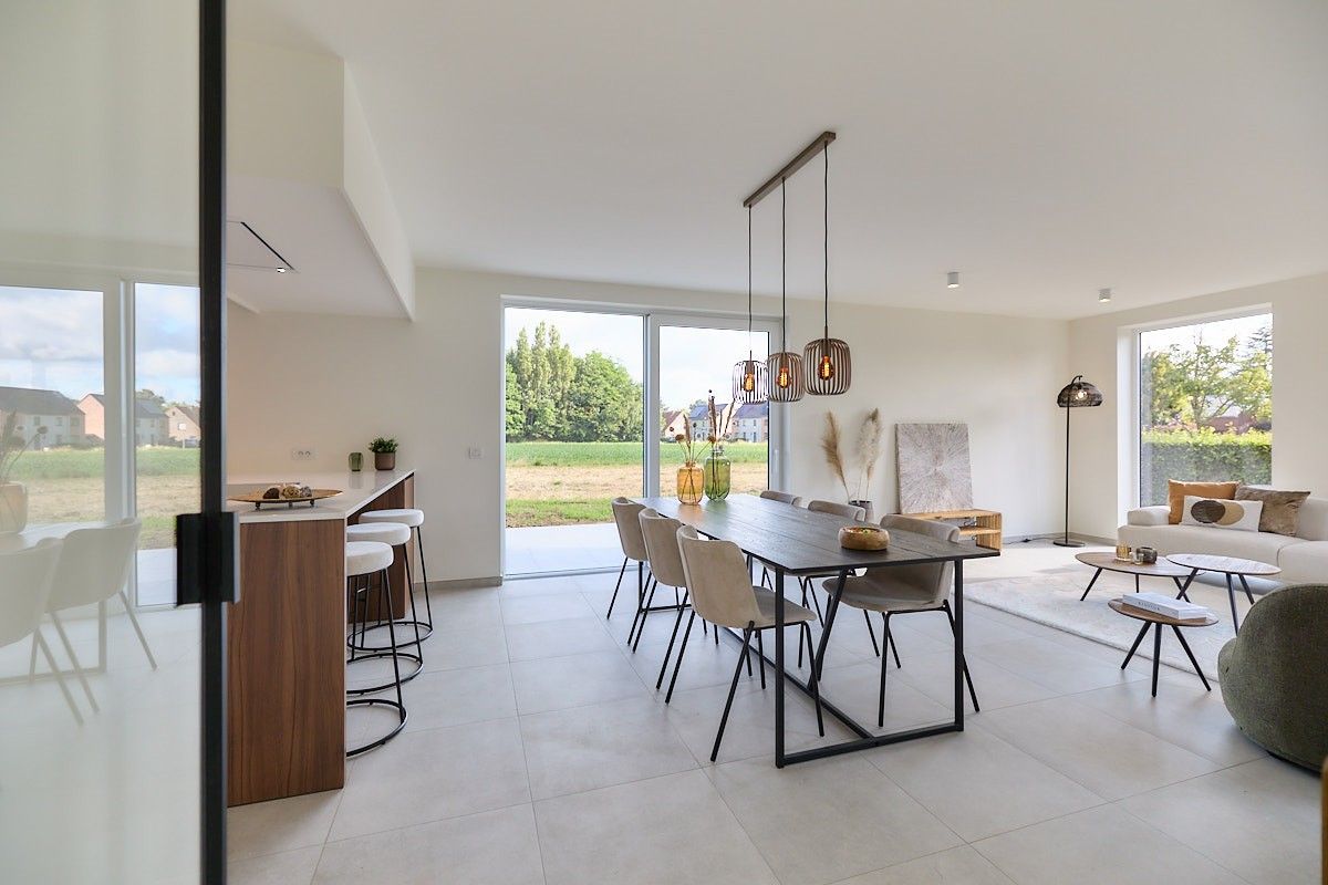 Gesloten nieuwbouwwoning te Wielsbeke foto 2