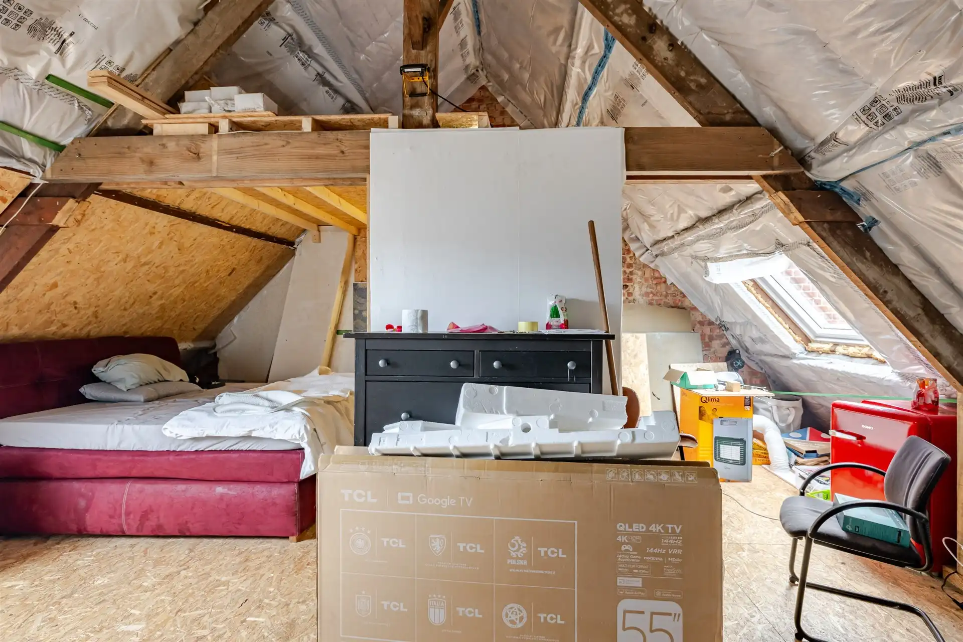 Verder te renoveren gezinswoning in Wetteren foto 15