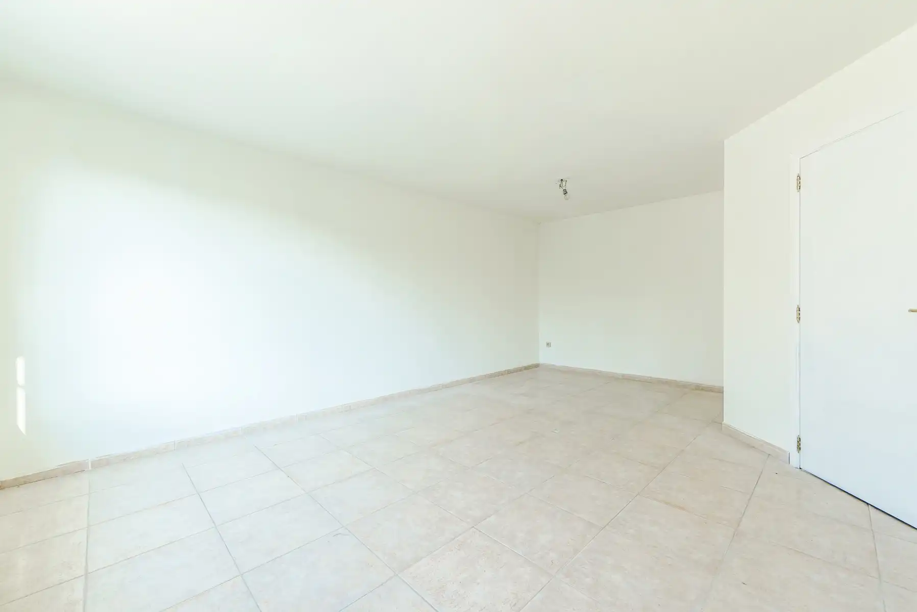Verrassend ruime, onderhouden woning met veel mogelijkheden! foto 8