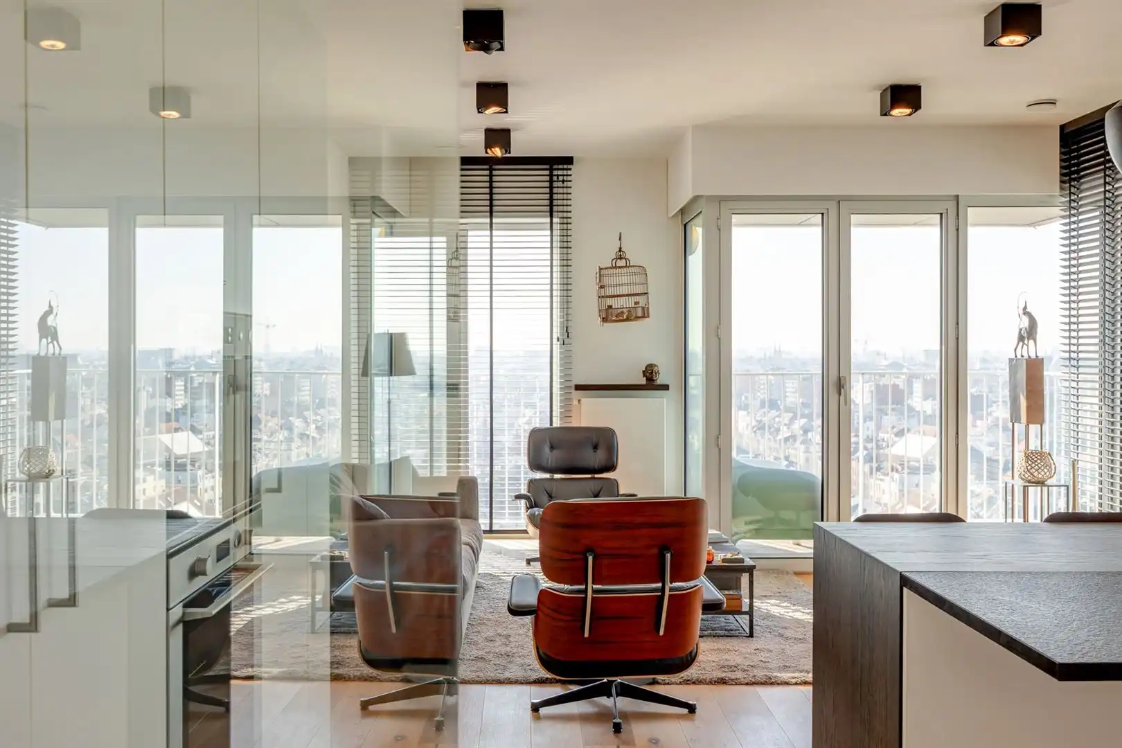 Skyline Living op niveau — exclusief wonen in De Lichttoren foto {{pictureIndex}}