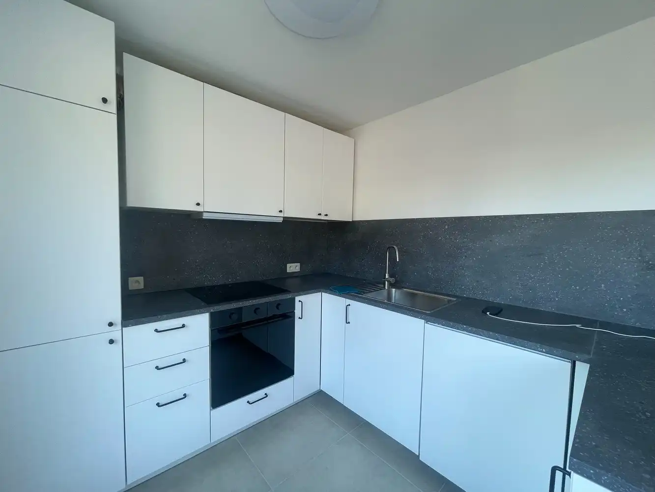 Volledig vernieuwd appartement met 2 terrassen foto 5