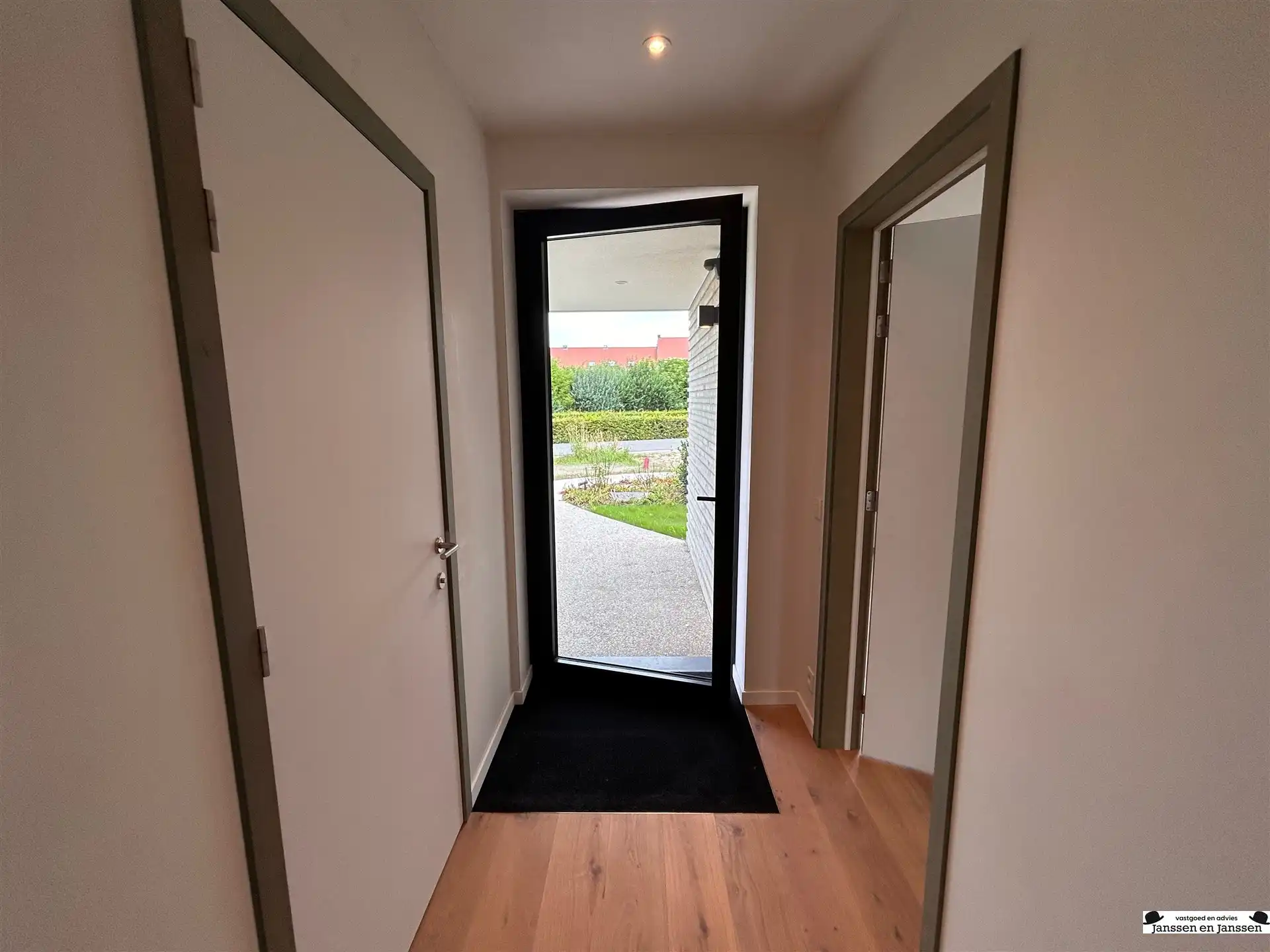BEN-woning met 4 slaapkamers in het hartje van Gooreind foto 2