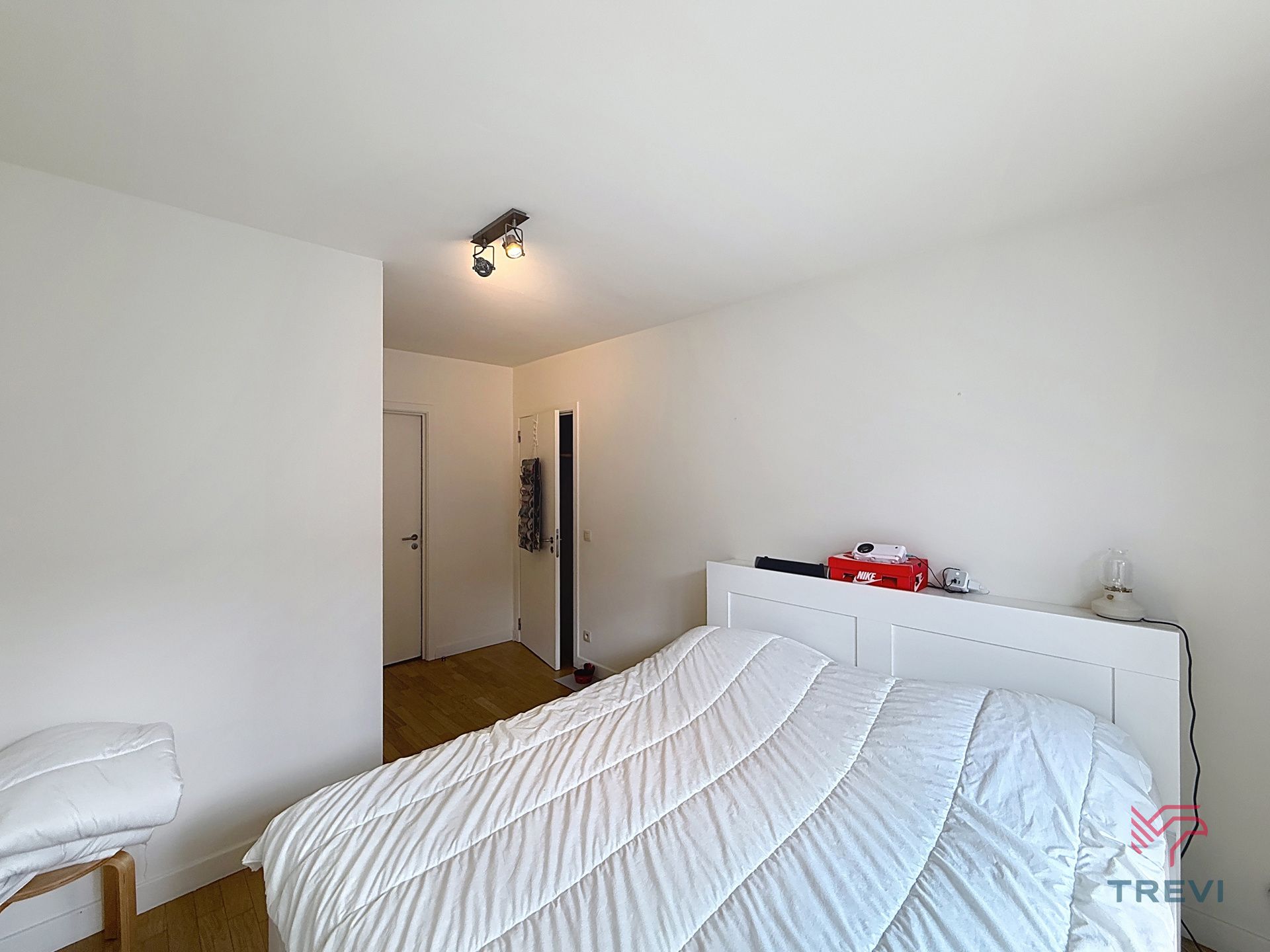 2 SLAAPKAMER APPARTEMENT IN HET CENTRUM VAN BRUSSEL foto 8