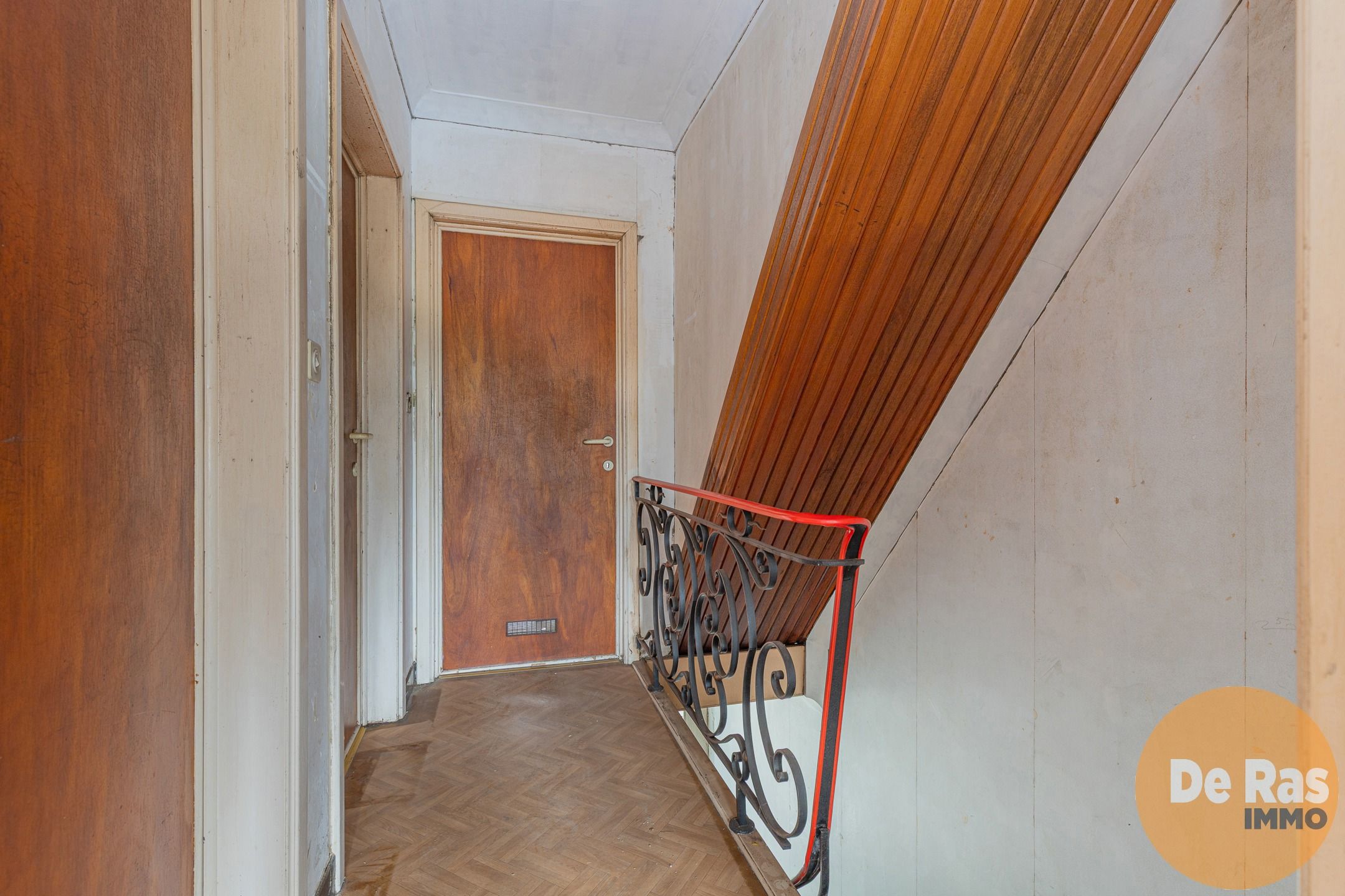 ERPE-MERE - Te renoveren, stevige halfopen bebouwing foto 11
