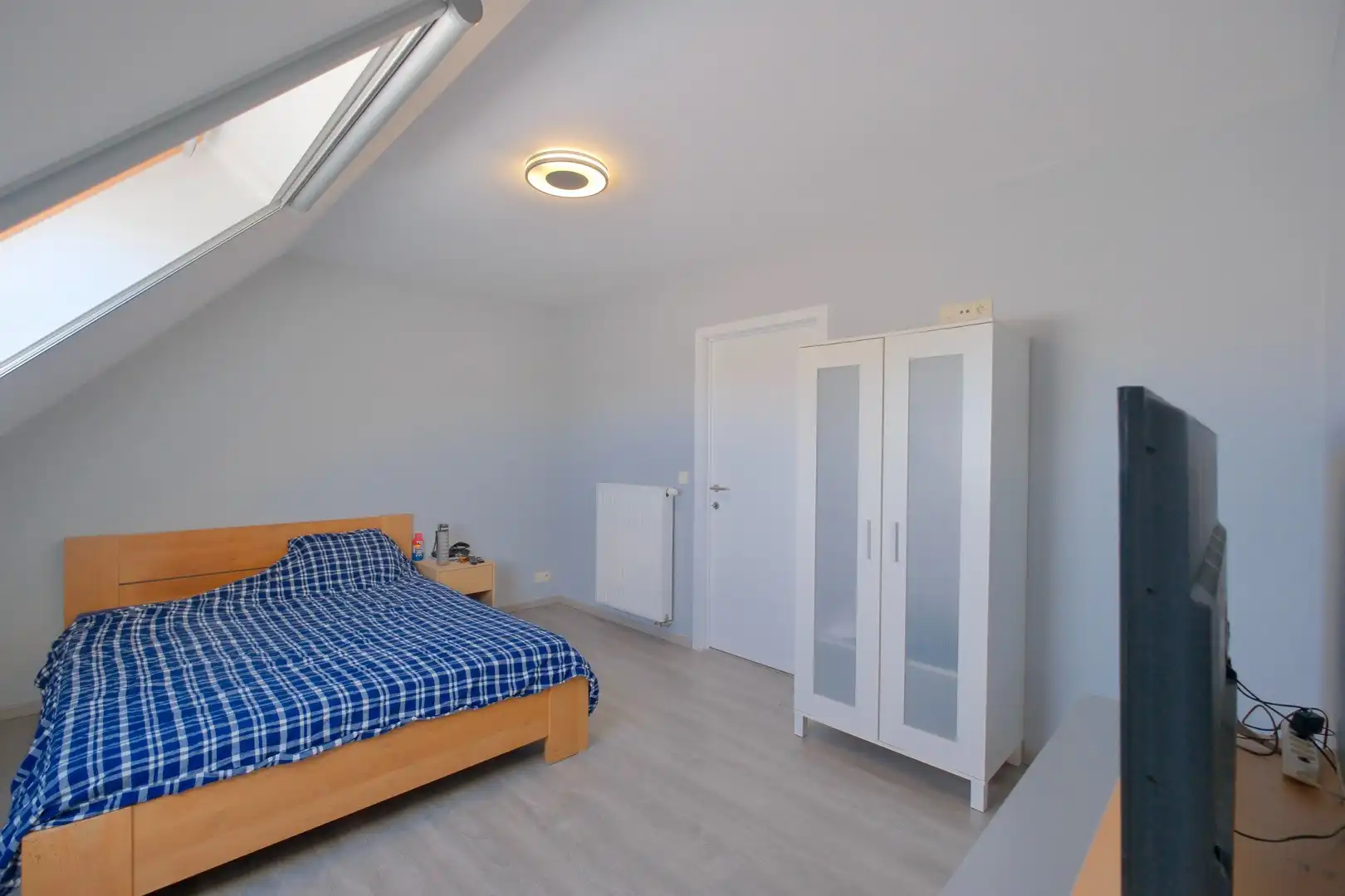 Recente bel-etage met 3 slpks, ruim terras en staanplaats foto 19