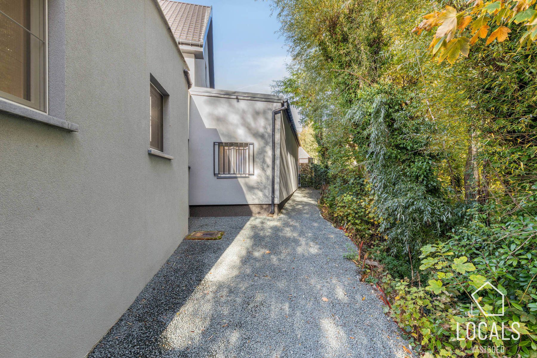 Instapklare parel met grote garage – totaalrenovatie 2024 foto 24