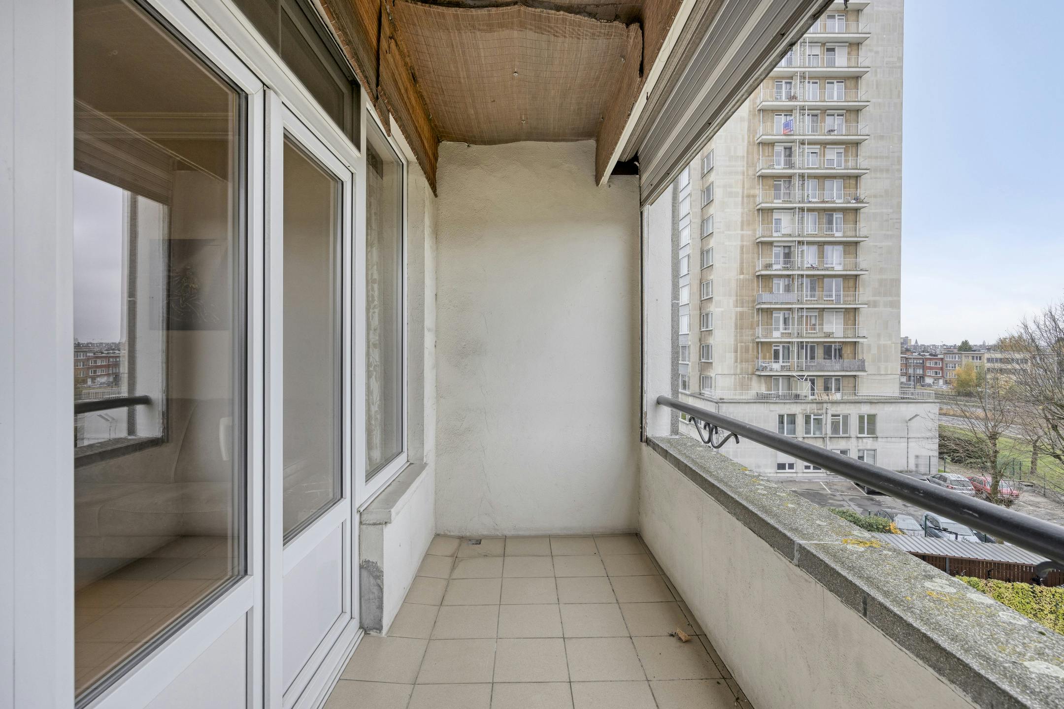 Appartement met 2 slaapkamers en terras te koop in Antwerpen foto 5