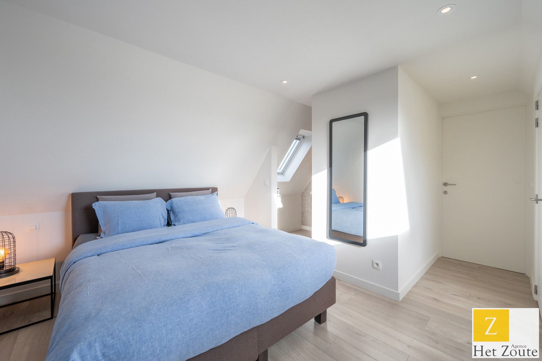 Twee ruime villa’s op één groot perceel (5.460 m²) te Knokke foto 32