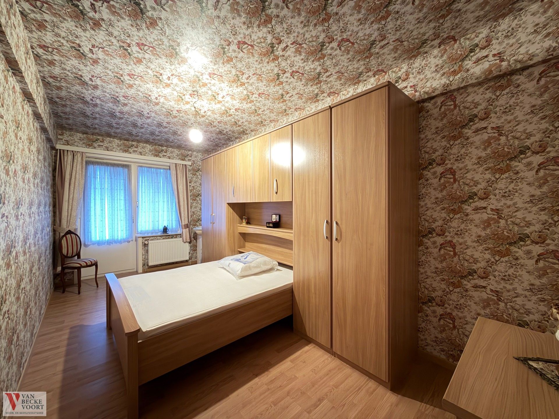 Goed onderhouden 3-slaapkamer appartement met terras foto 8