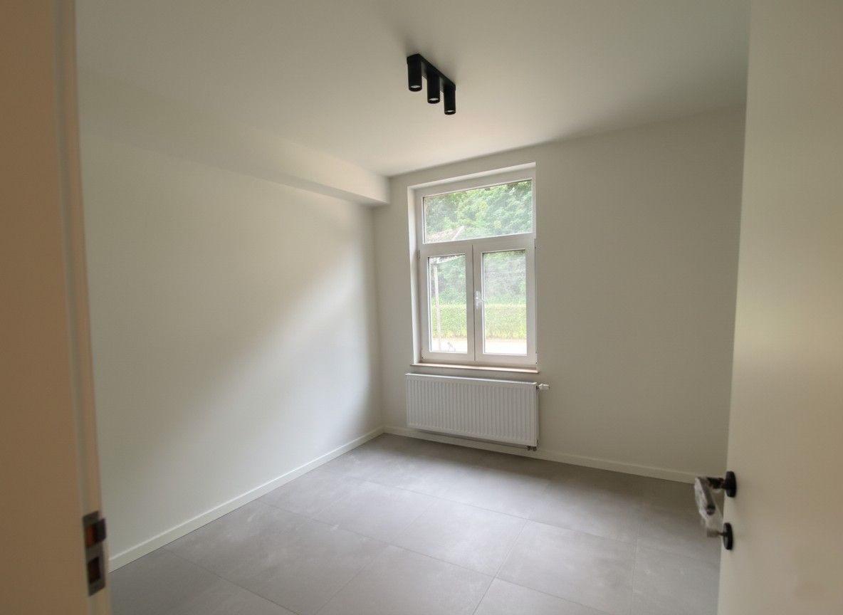 GELIJKVLOERS APPARTEMENT foto 6