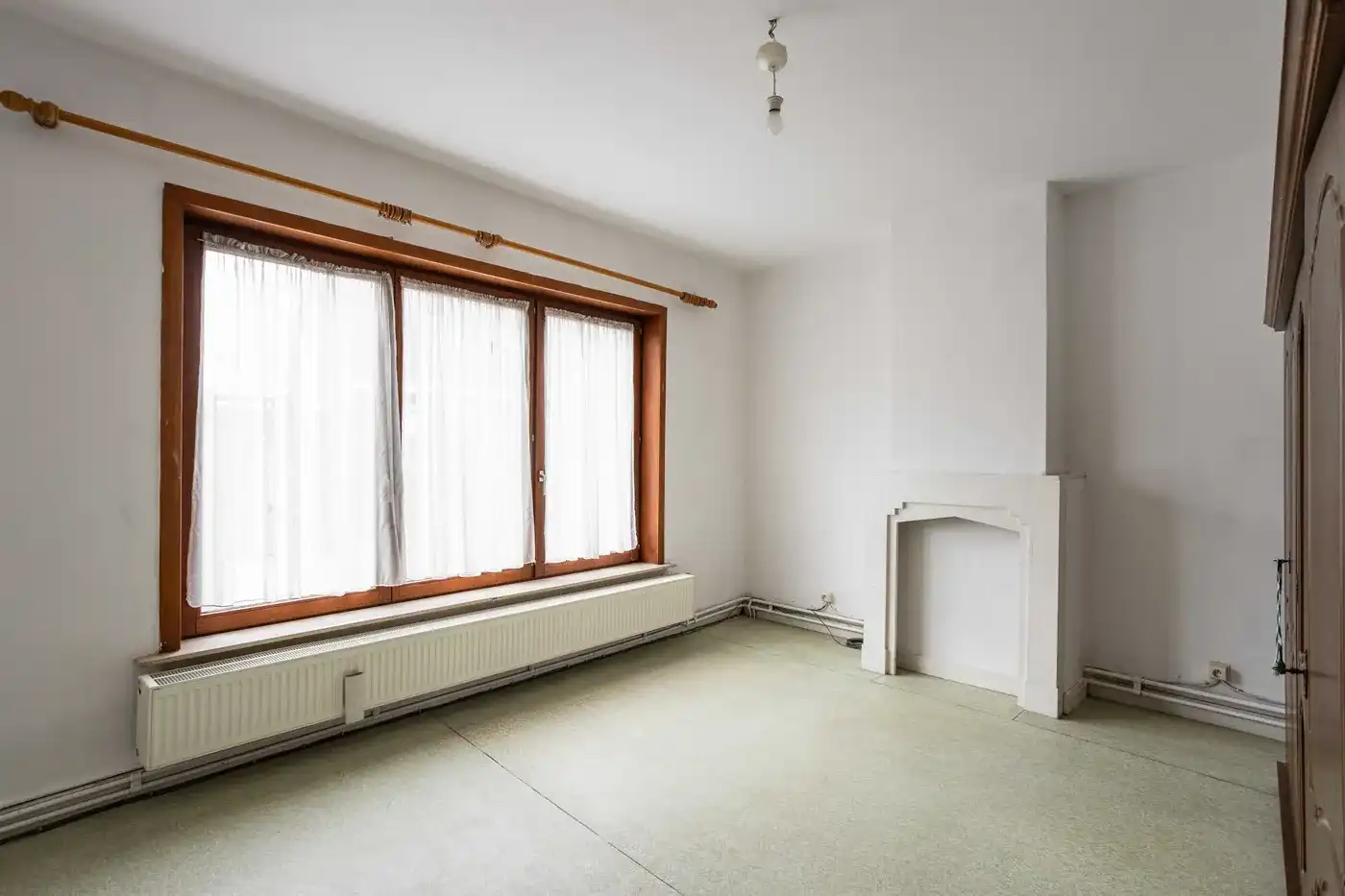 Te renoveren woning met 3 slaapkamers en stadstuin foto 12