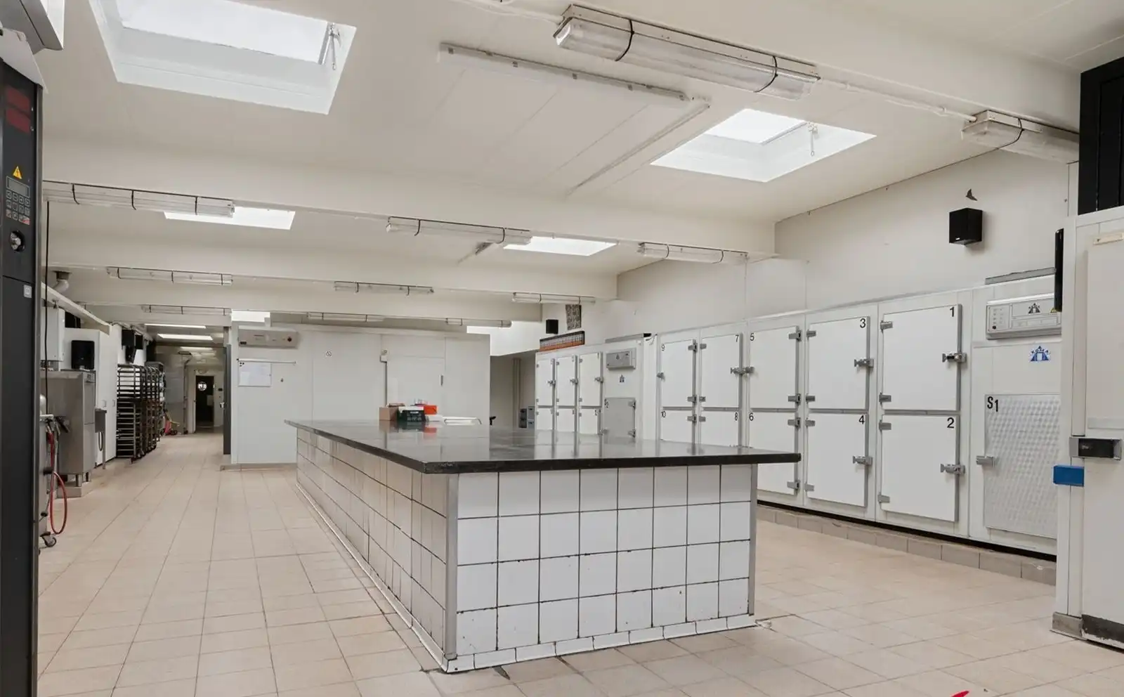 Unieke eigendom waar wonen en ondernemen samenkomen foto 13