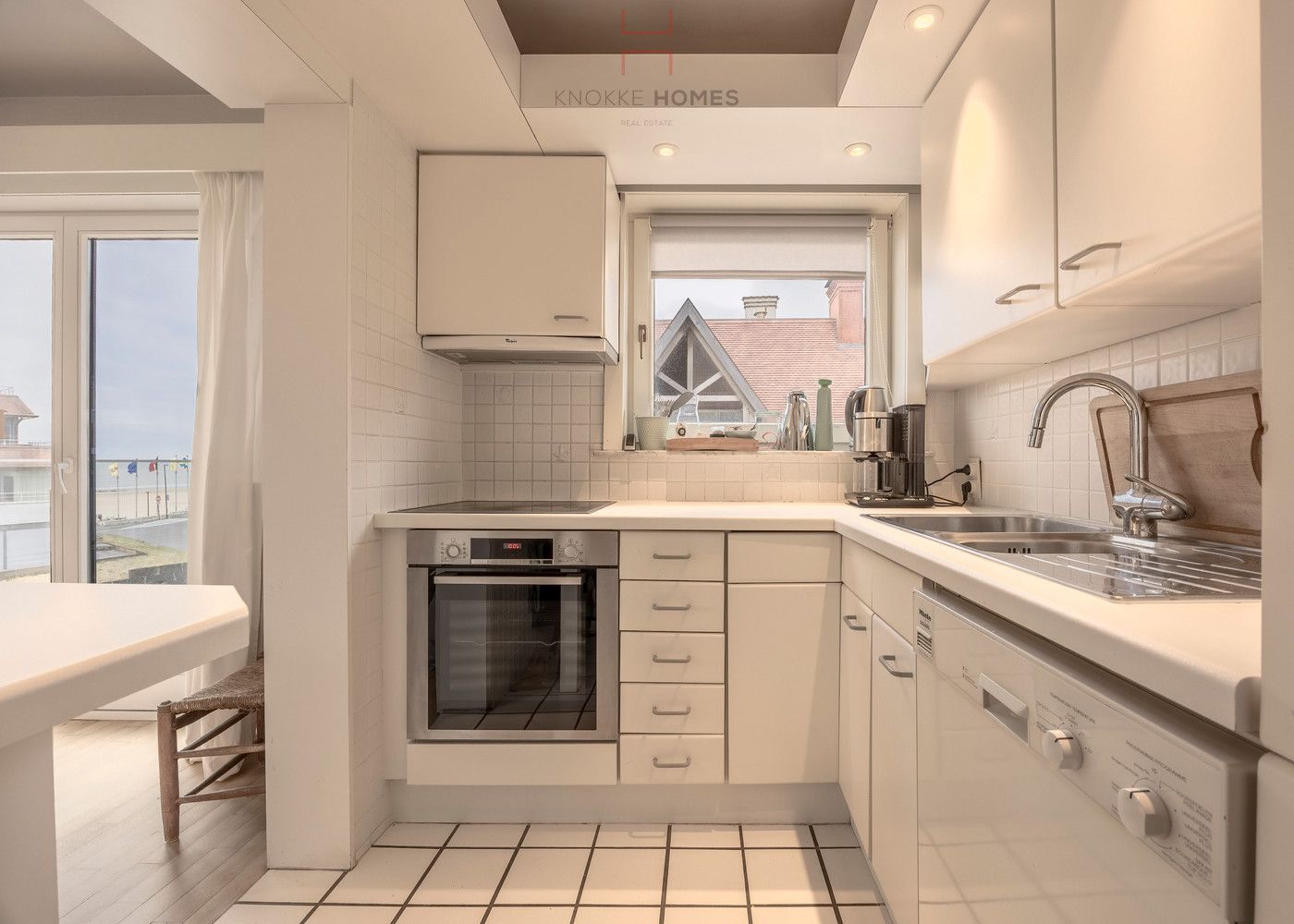 Mooi vakantie-appartement met zongerichte terrassen en open zicht te Duinbergen foto 15