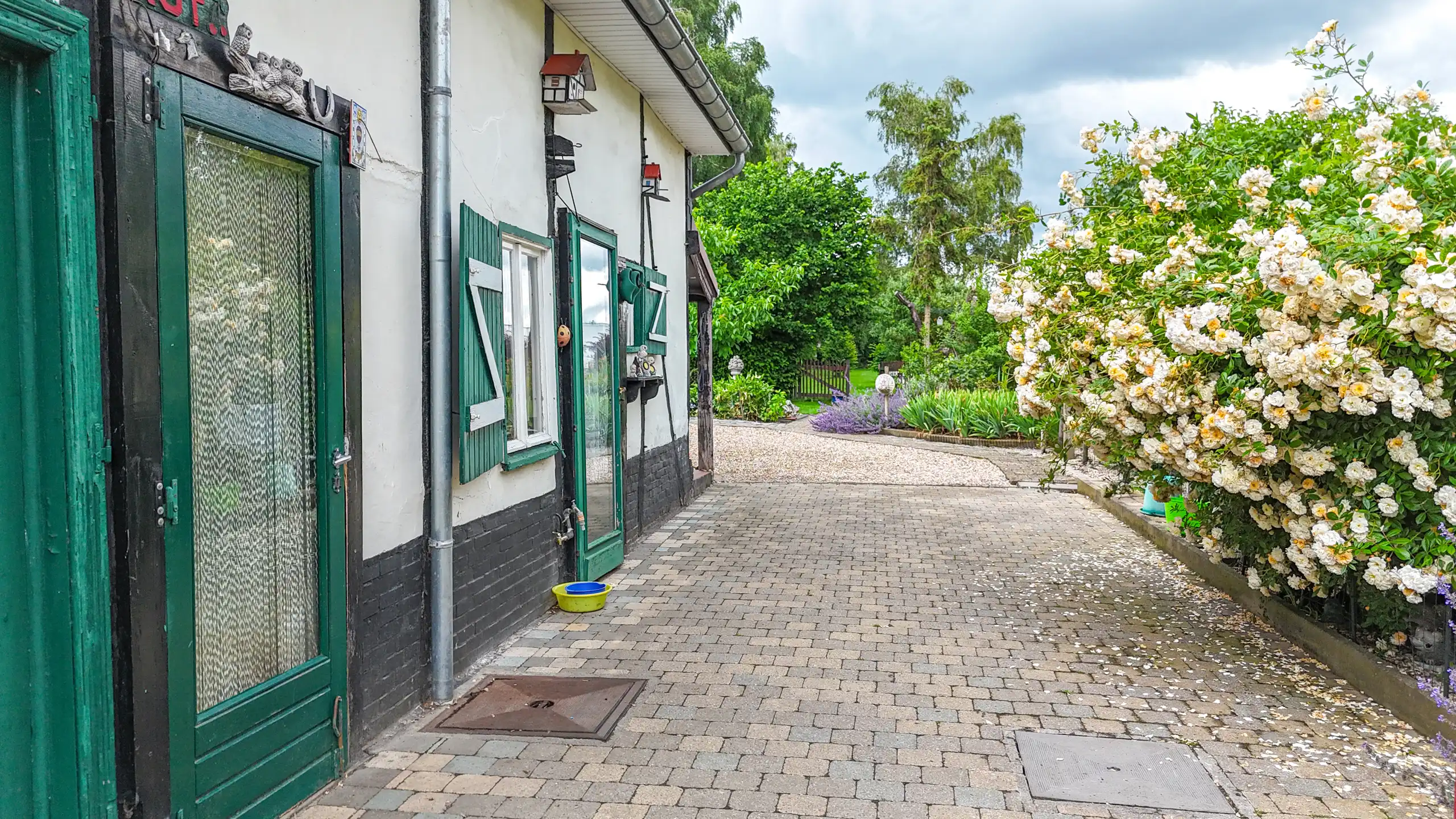 Authentieke hoeve met perceel van 68are en 2slpks! foto 35