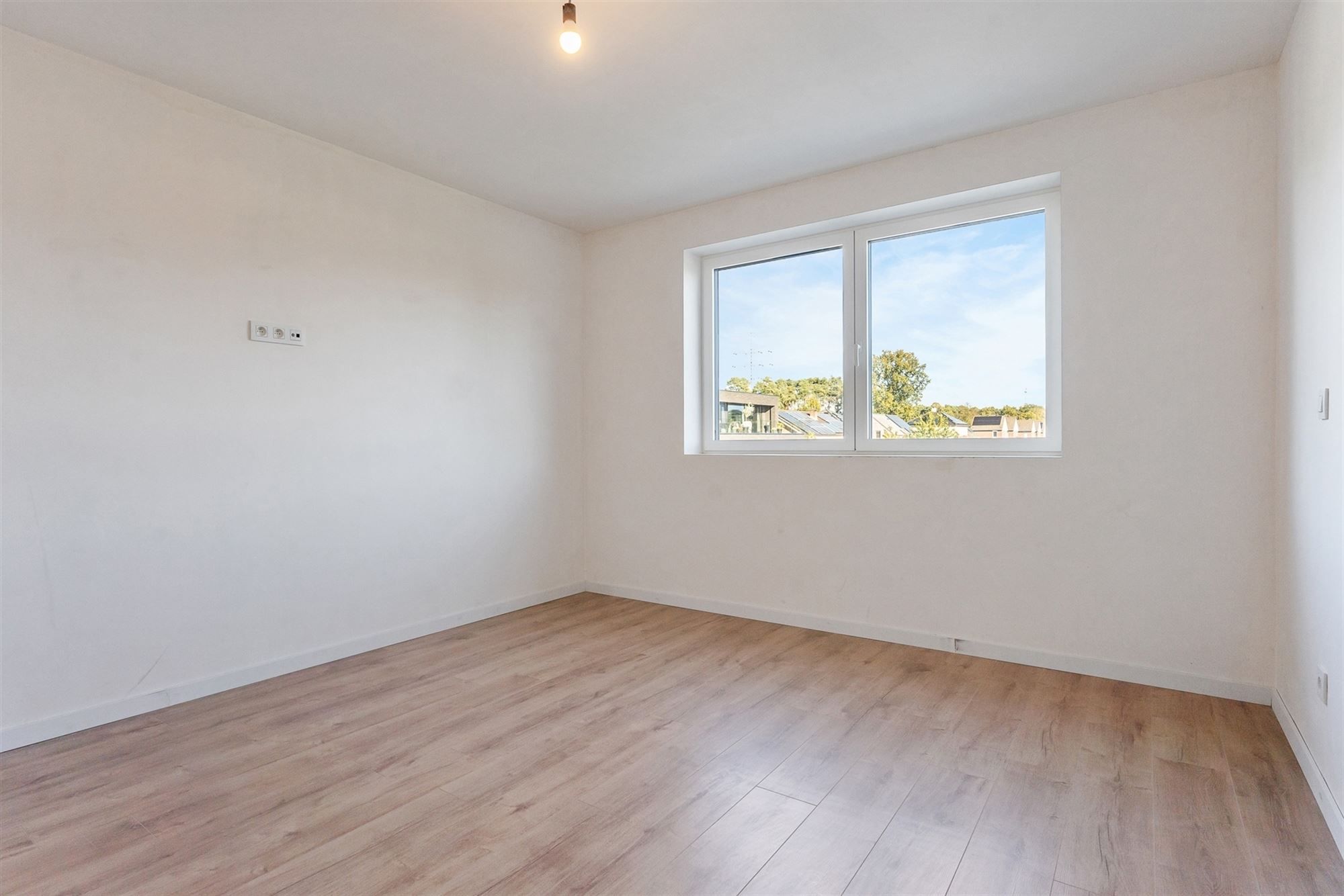 NIEUWBOUW OPEN BEBOUWING MET UITERST KWALITATIEVE EN ENERGETISCHE AFWERKING TE BERINGEN  6% BTW MOGELIJK foto 16