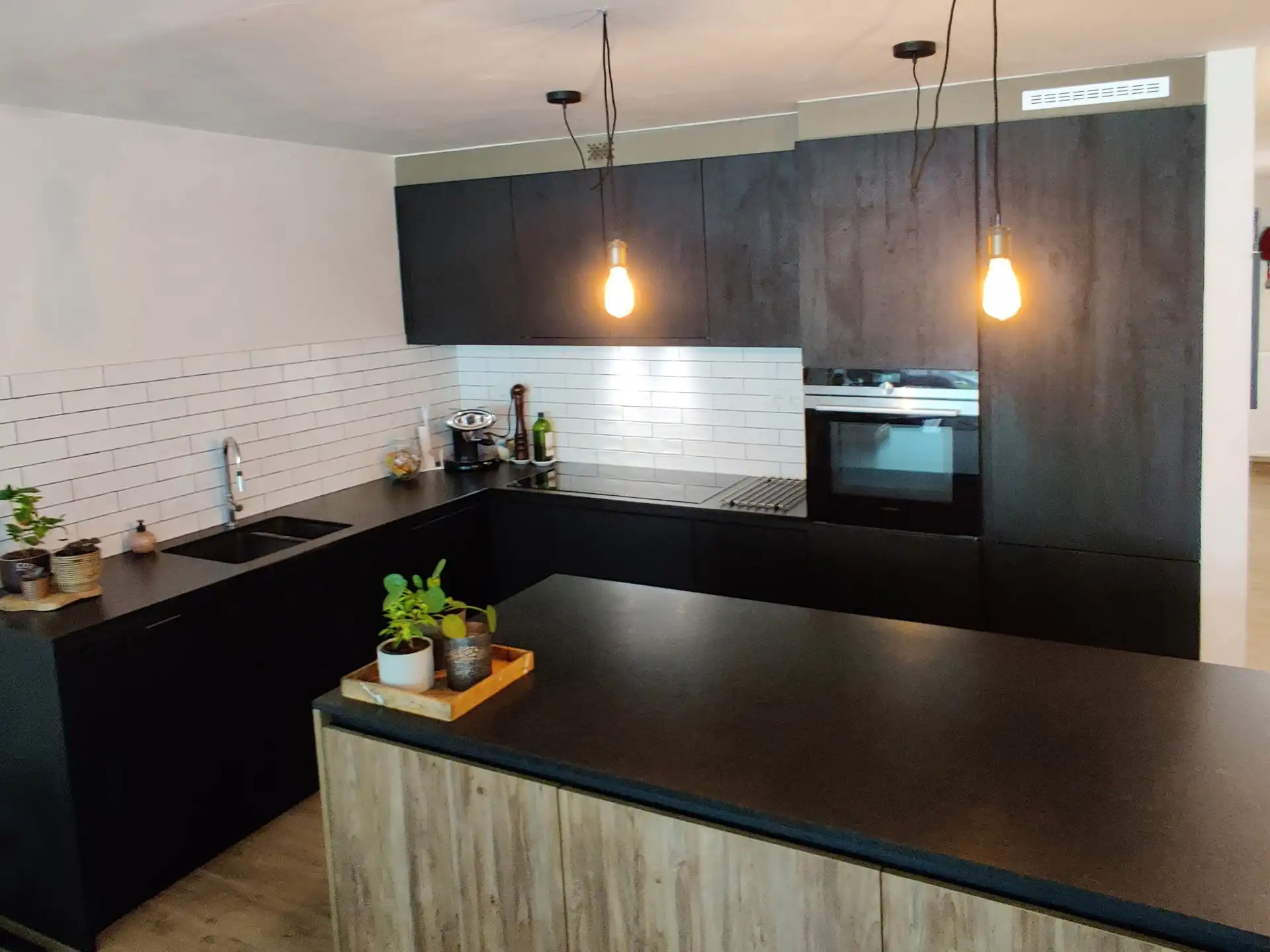 GIJZEGEM - Gelijkvloers appartement met tuin en staanplaats. foto 8