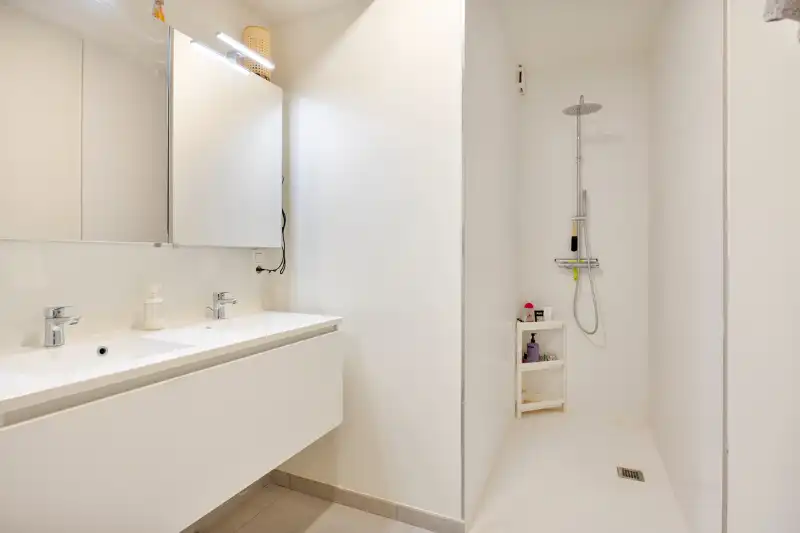 MODERN KWALITATIEF AFGEWERKT APPARTEMENT IN CENTRUM NAZARETH - DE PINTE foto 13
