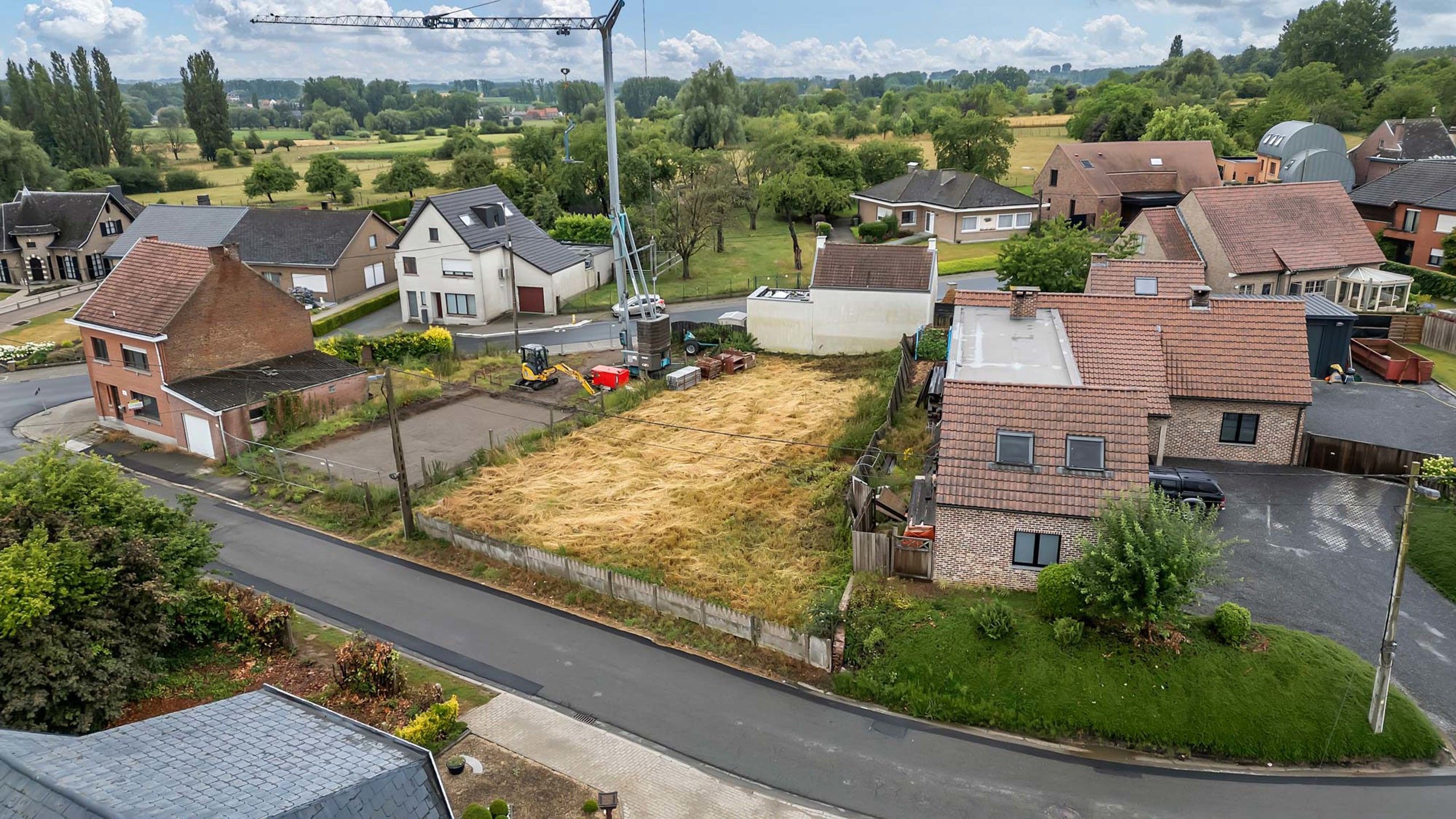 Bouwgrond voor hob op goede ligging foto 6
