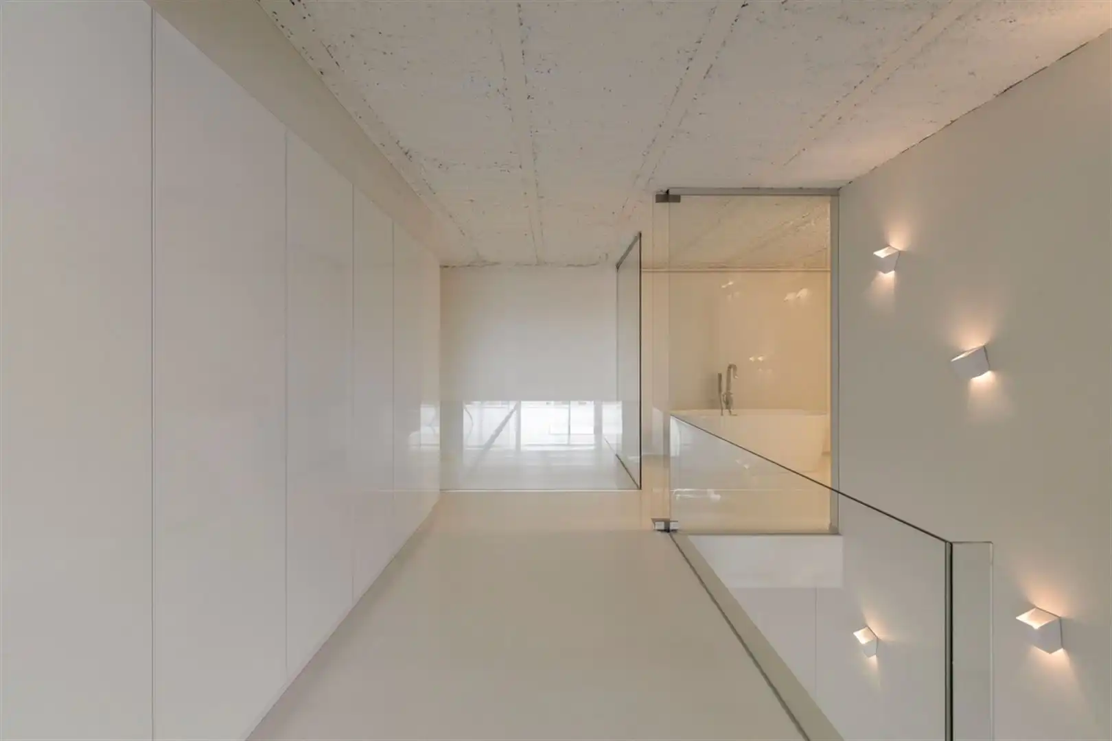 Trendy loft met 2 parkeerplaatsen foto 18